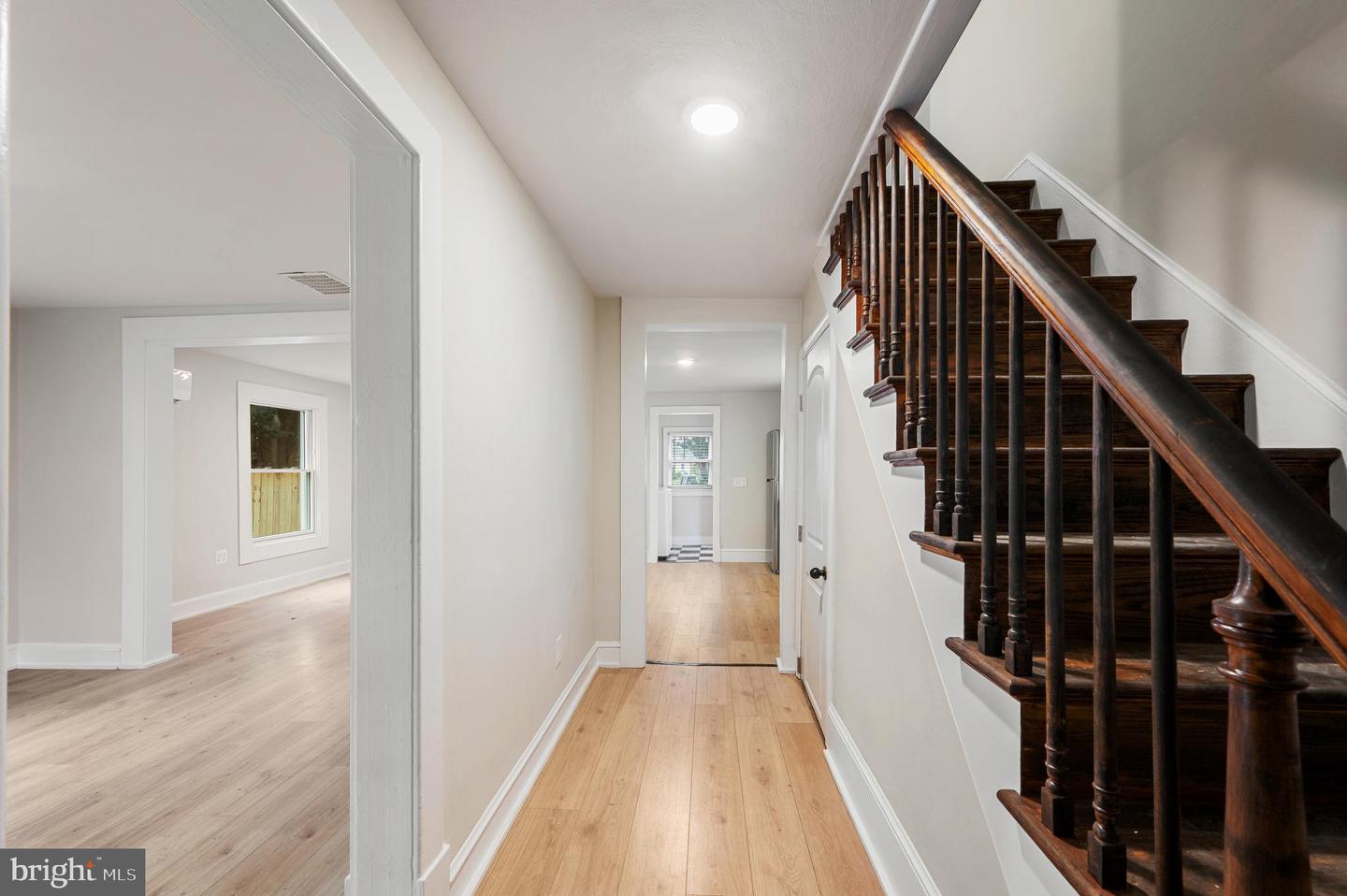 553 HIGHLAND AVE, WINCHESTER, Virginia 22601, 3 Bedrooms Bedrooms, ,2 BathroomsBathrooms,Residential,For sale,553 HIGHLAND AVE,VAWI2009182 MLS # VAWI2009182