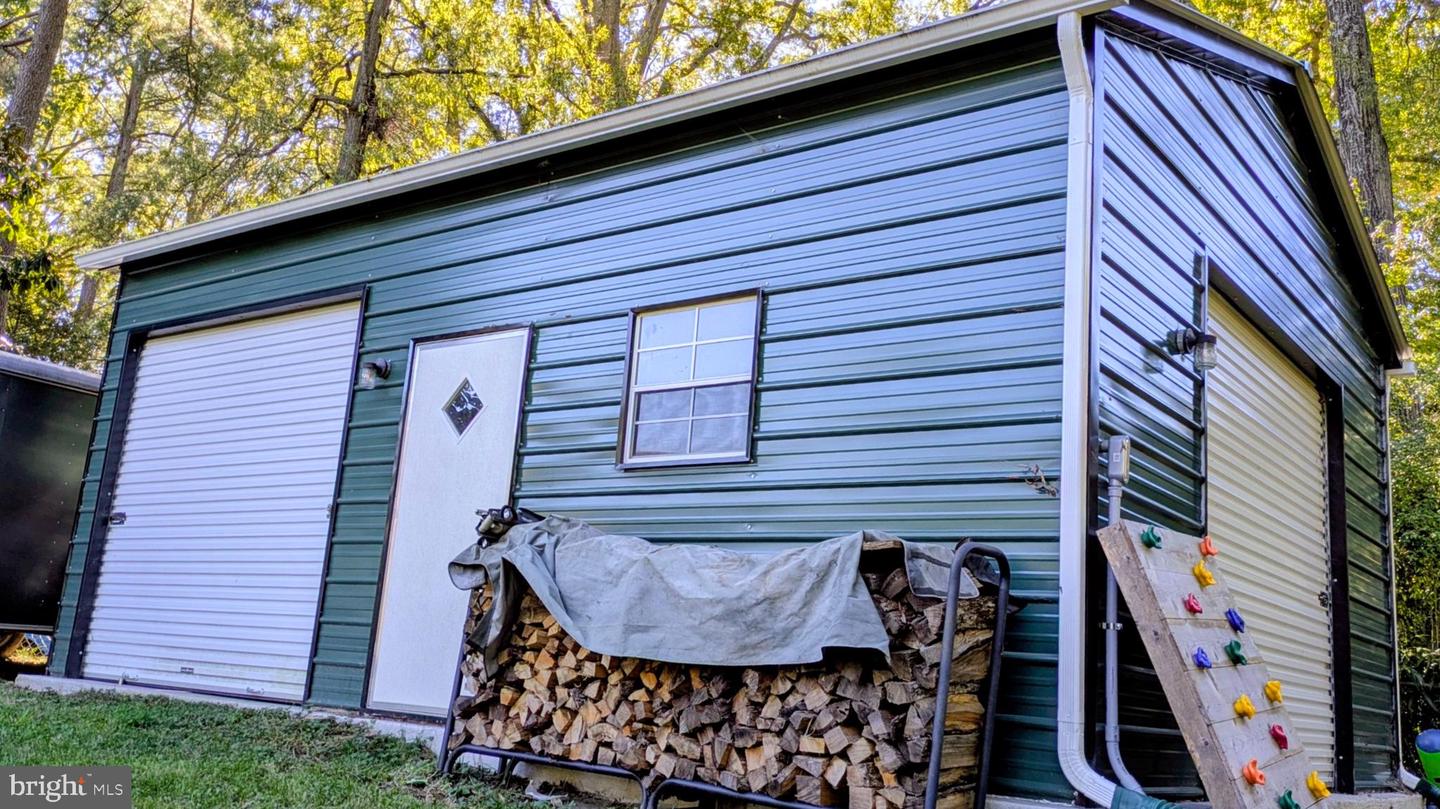 6809 SOUTH DR, RICHMOND, Virginia 23225, 4 Bedrooms Bedrooms, 10 Rooms Rooms,2 BathroomsBathrooms,Residential,For sale,6809 SOUTH DR,VARC2000770 MLS # VARC2000770