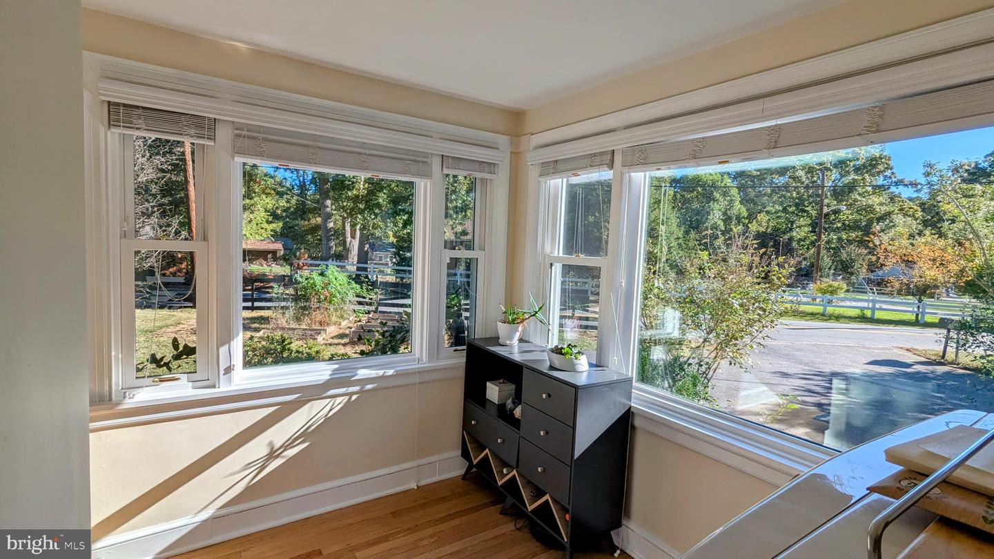 6809 SOUTH DR, RICHMOND, Virginia 23225, 4 Bedrooms Bedrooms, 10 Rooms Rooms,2 BathroomsBathrooms,Residential,For sale,6809 SOUTH DR,VARC2000770 MLS # VARC2000770