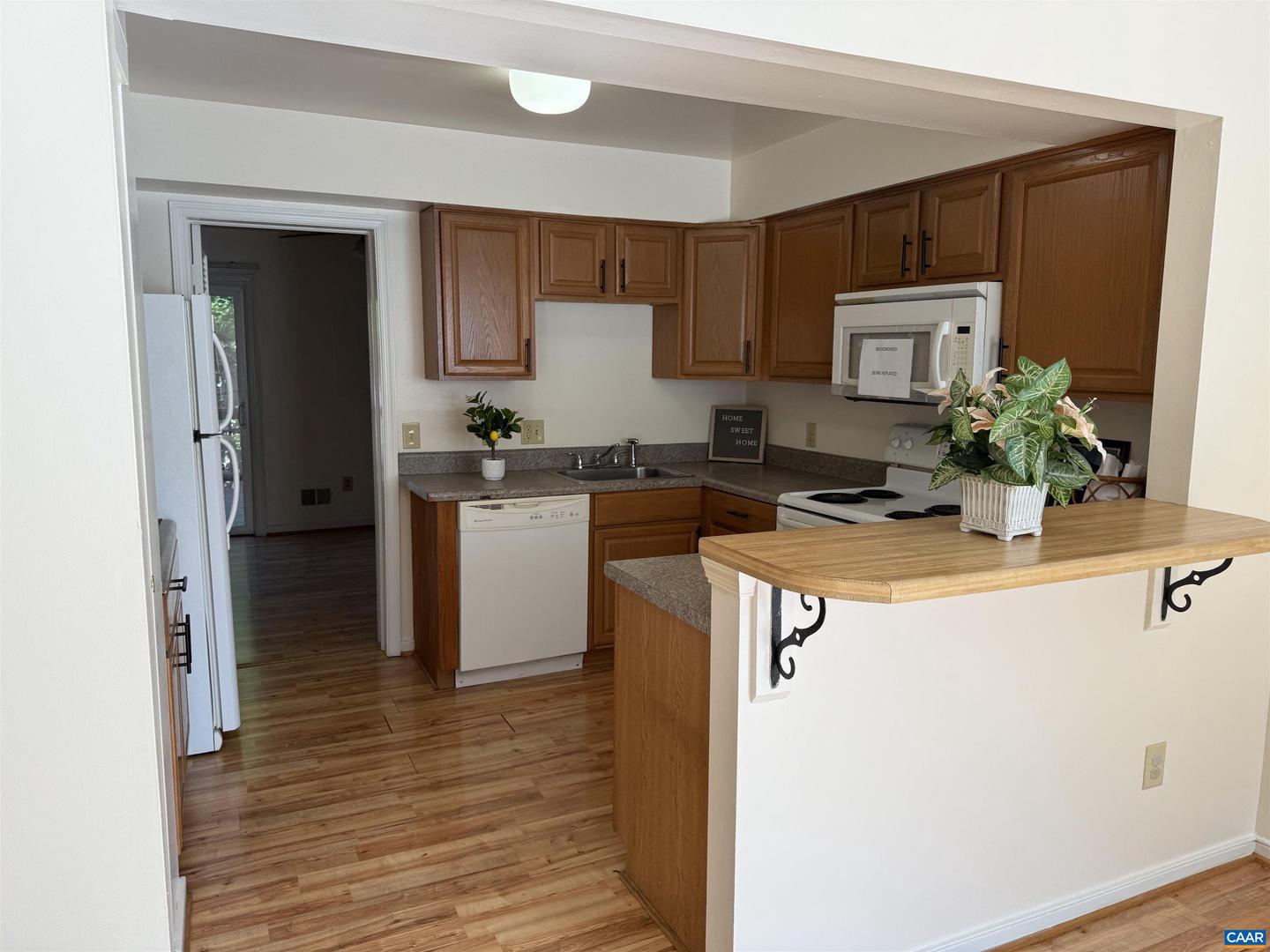 638 CRUMPET CT, CHARLOTTESVILLE, Virginia 22901, 3 Bedrooms Bedrooms, ,2 BathroomsBathrooms,Residential,For sale,638 CRUMPET CT,670079 MLS # 670079