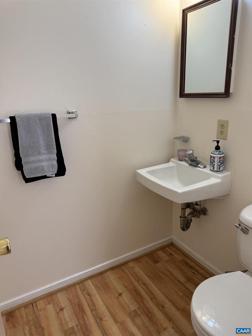 638 CRUMPET CT, CHARLOTTESVILLE, Virginia 22901, 3 Bedrooms Bedrooms, ,2 BathroomsBathrooms,Residential,For sale,638 CRUMPET CT,670079 MLS # 670079