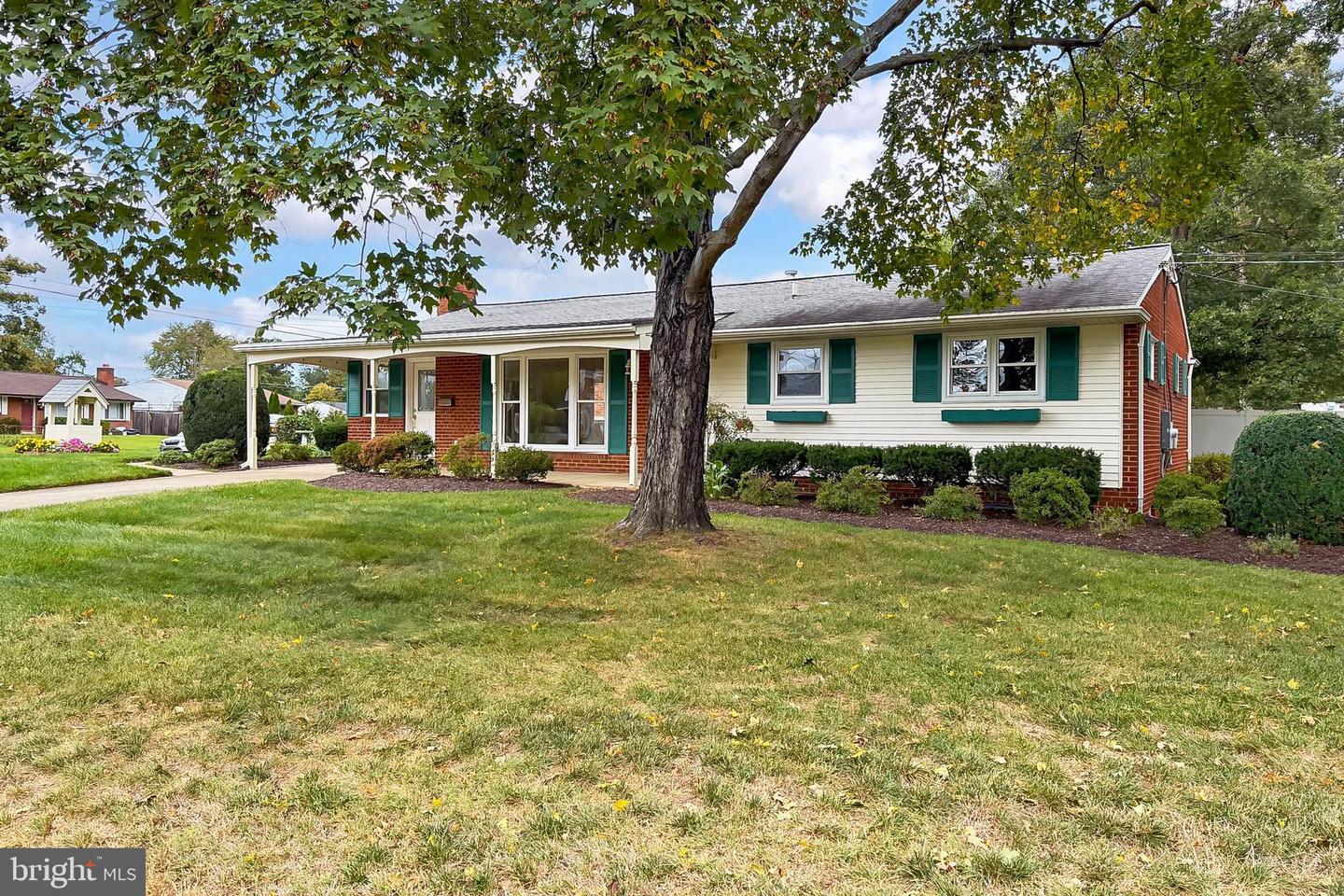 6824 CONSTANCE DR, SPRINGFIELD, Virginia 22150, 3 Bedrooms Bedrooms, ,2 BathroomsBathrooms,Residential,For sale,6824 CONSTANCE DR,VAFX2274786 MLS # VAFX2274786