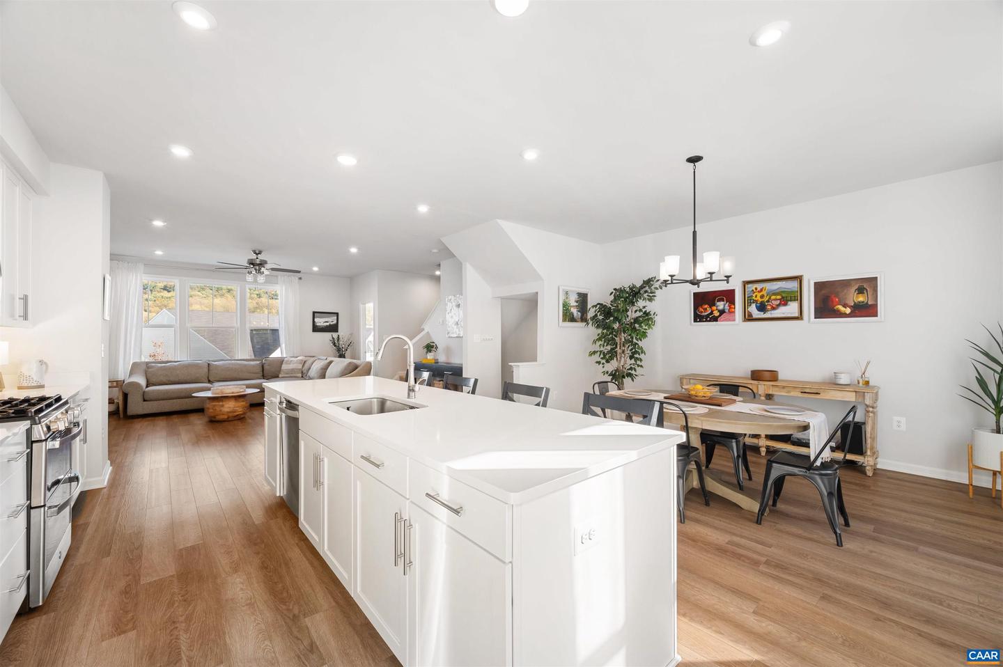 4724 LOYOLA WAY, CHARLOTTESVILLE, Virginia 22903, 3 Bedrooms Bedrooms, ,2 BathroomsBathrooms,Residential,For sale,4724 LOYOLA WAY,670407 MLS # 670407