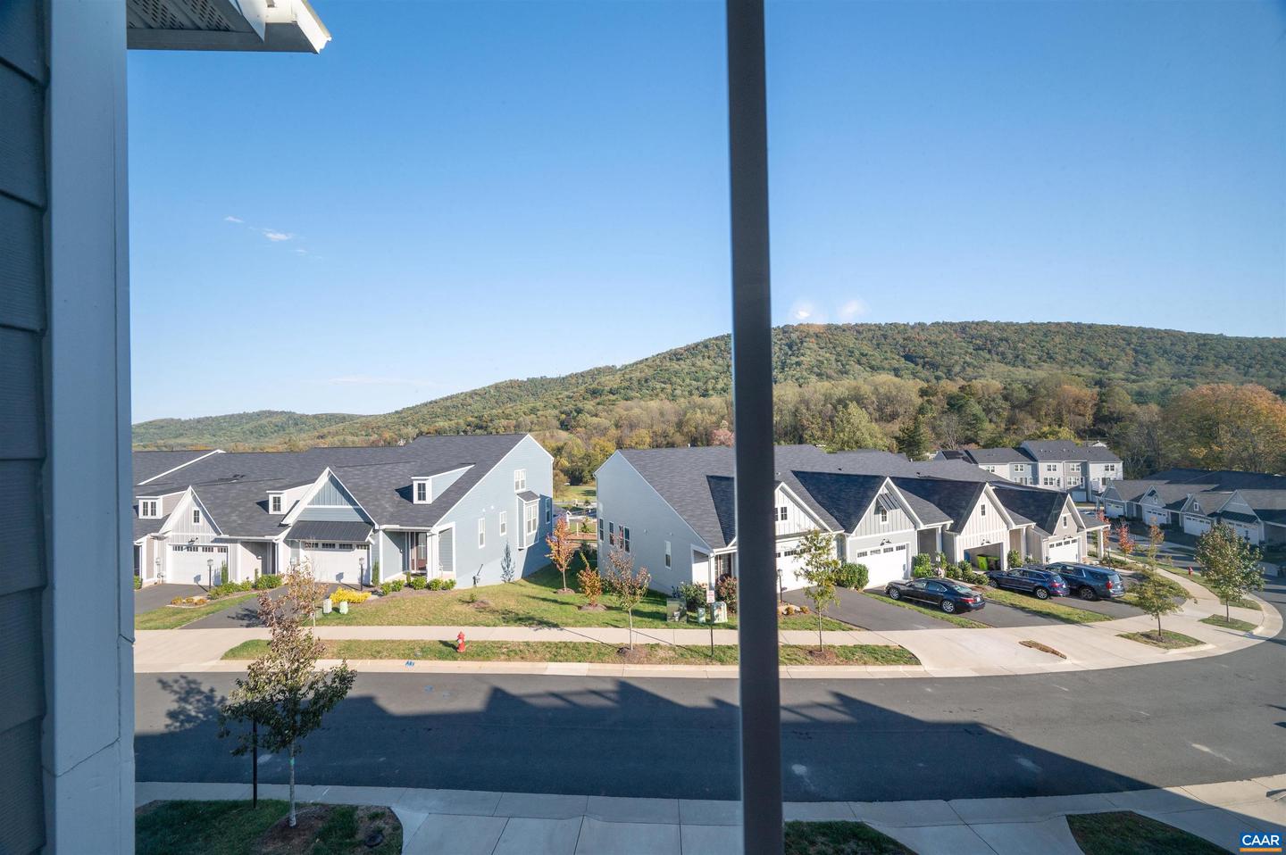 4724 LOYOLA WAY, CHARLOTTESVILLE, Virginia 22903, 3 Bedrooms Bedrooms, ,2 BathroomsBathrooms,Residential,For sale,4724 LOYOLA WAY,670407 MLS # 670407