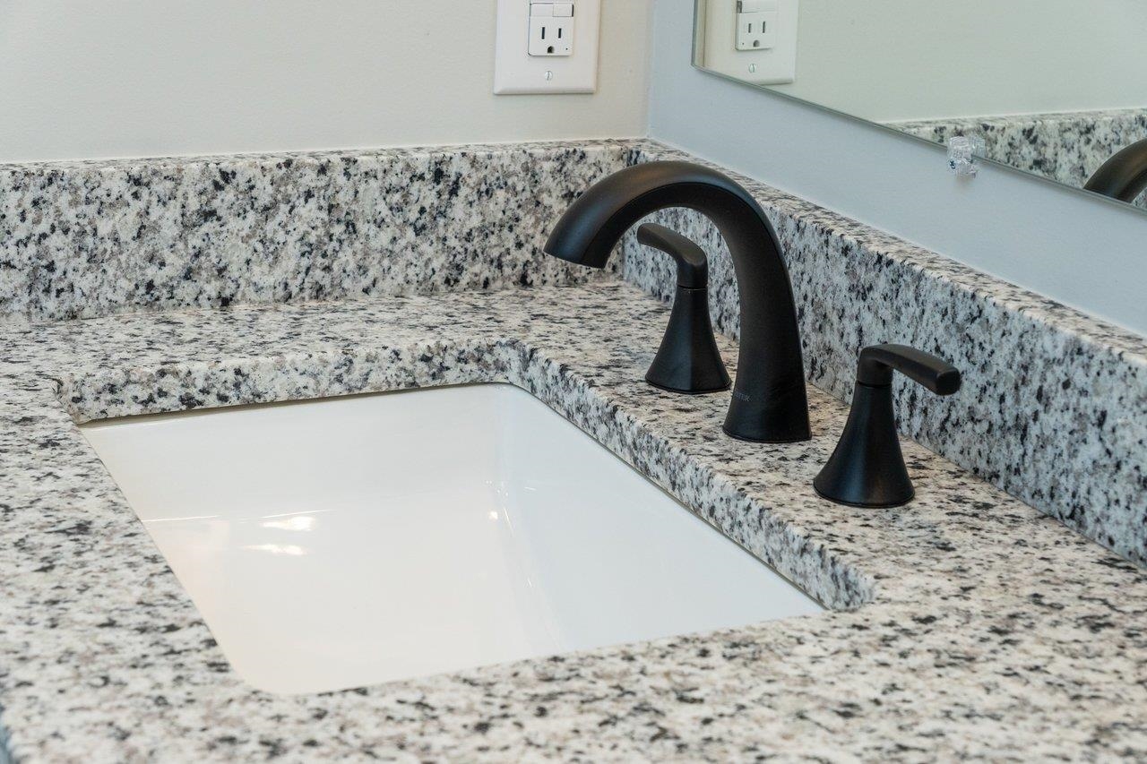 919 CLICKS LN, NEW MARKET, Virginia 22844, 3 Bedrooms Bedrooms, ,2 BathroomsBathrooms,Residential,919 CLICKS LN,672154 MLS # 672154