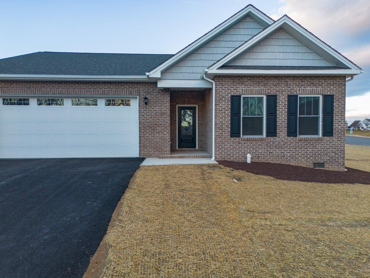 919 CLICKS LN, NEW MARKET, Virginia 22844, 3 Bedrooms Bedrooms, ,2 BathroomsBathrooms,Residential,919 CLICKS LN,672154 MLS # 672154