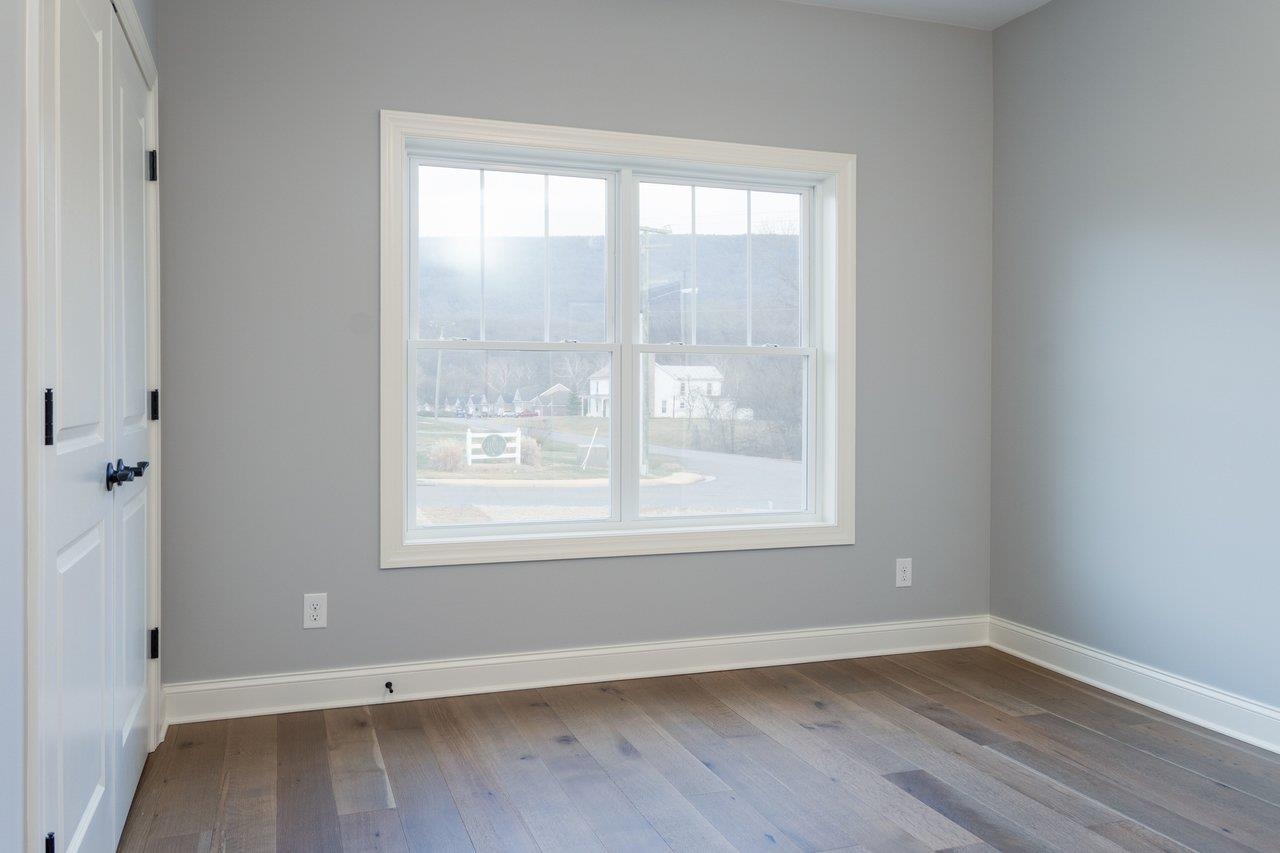 919 CLICKS LN, NEW MARKET, Virginia 22844, 3 Bedrooms Bedrooms, ,2 BathroomsBathrooms,Residential,919 CLICKS LN,672154 MLS # 672154