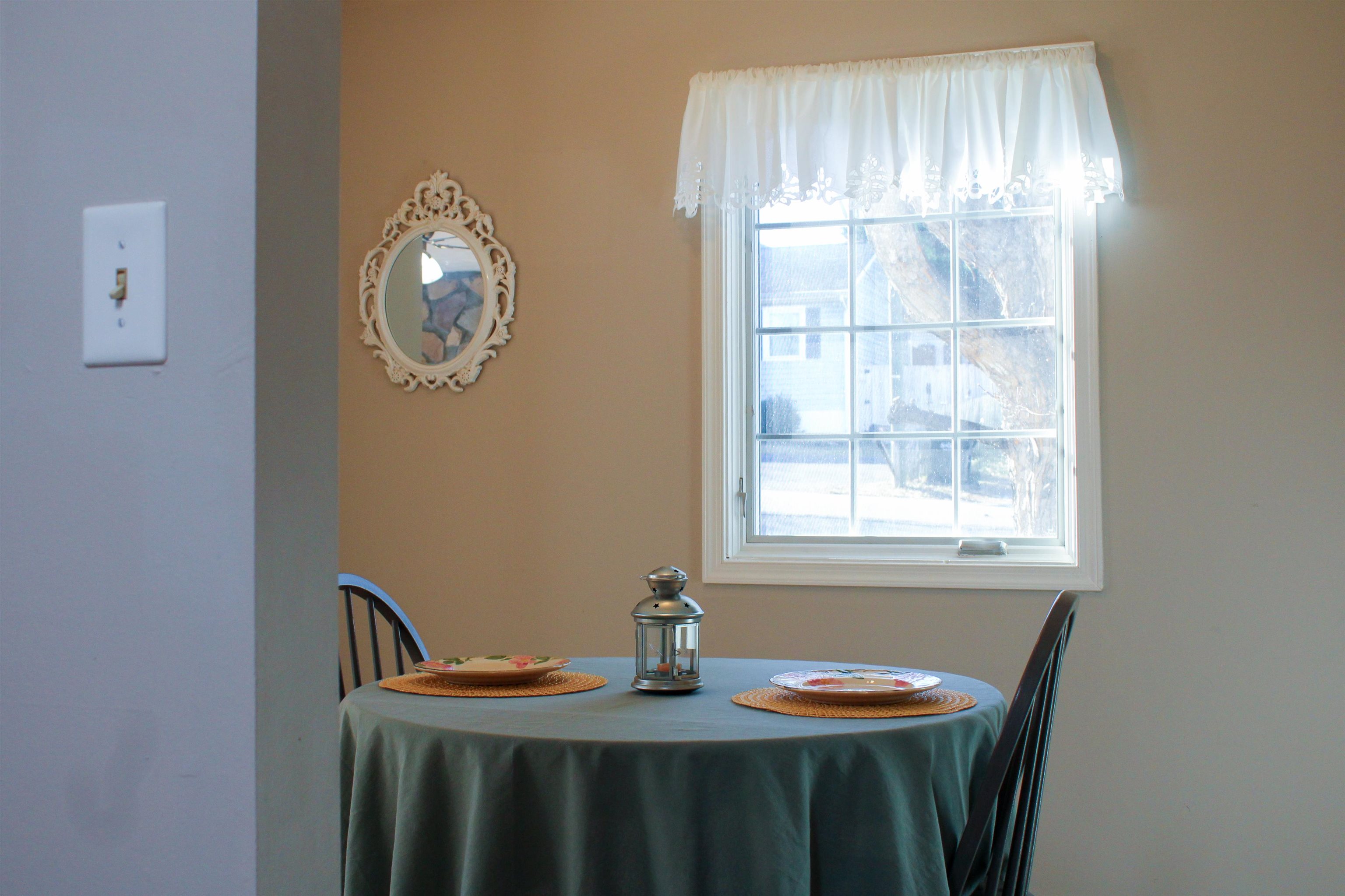 9 WYTHE ST, STAUNTON, Virginia 24401, 2 Bedrooms Bedrooms, ,1 BathroomBathrooms,Residential,9 WYTHE ST,672159 MLS # 672159