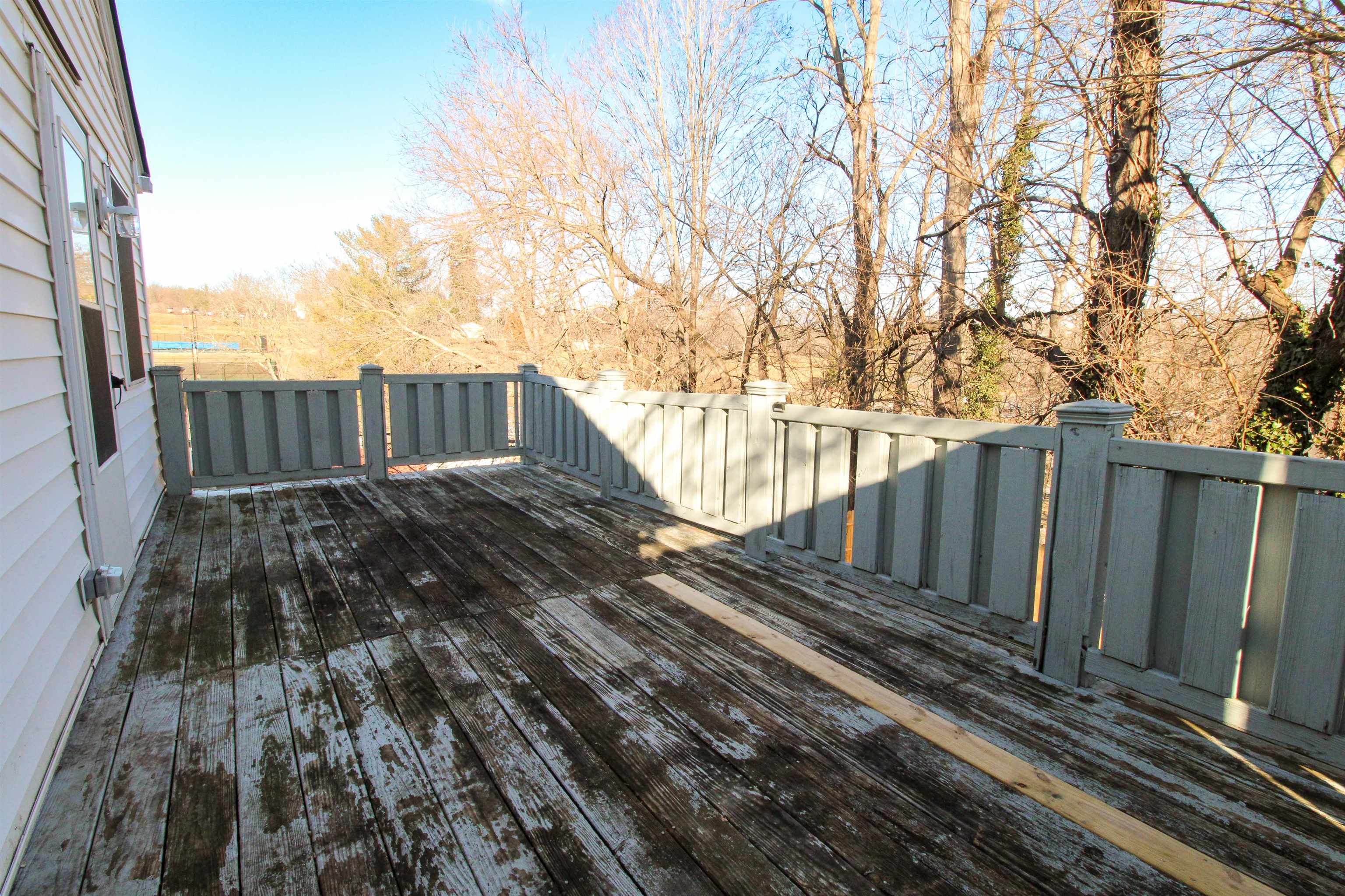 9 WYTHE ST, STAUNTON, Virginia 24401, 2 Bedrooms Bedrooms, ,1 BathroomBathrooms,Residential,9 WYTHE ST,672159 MLS # 672159