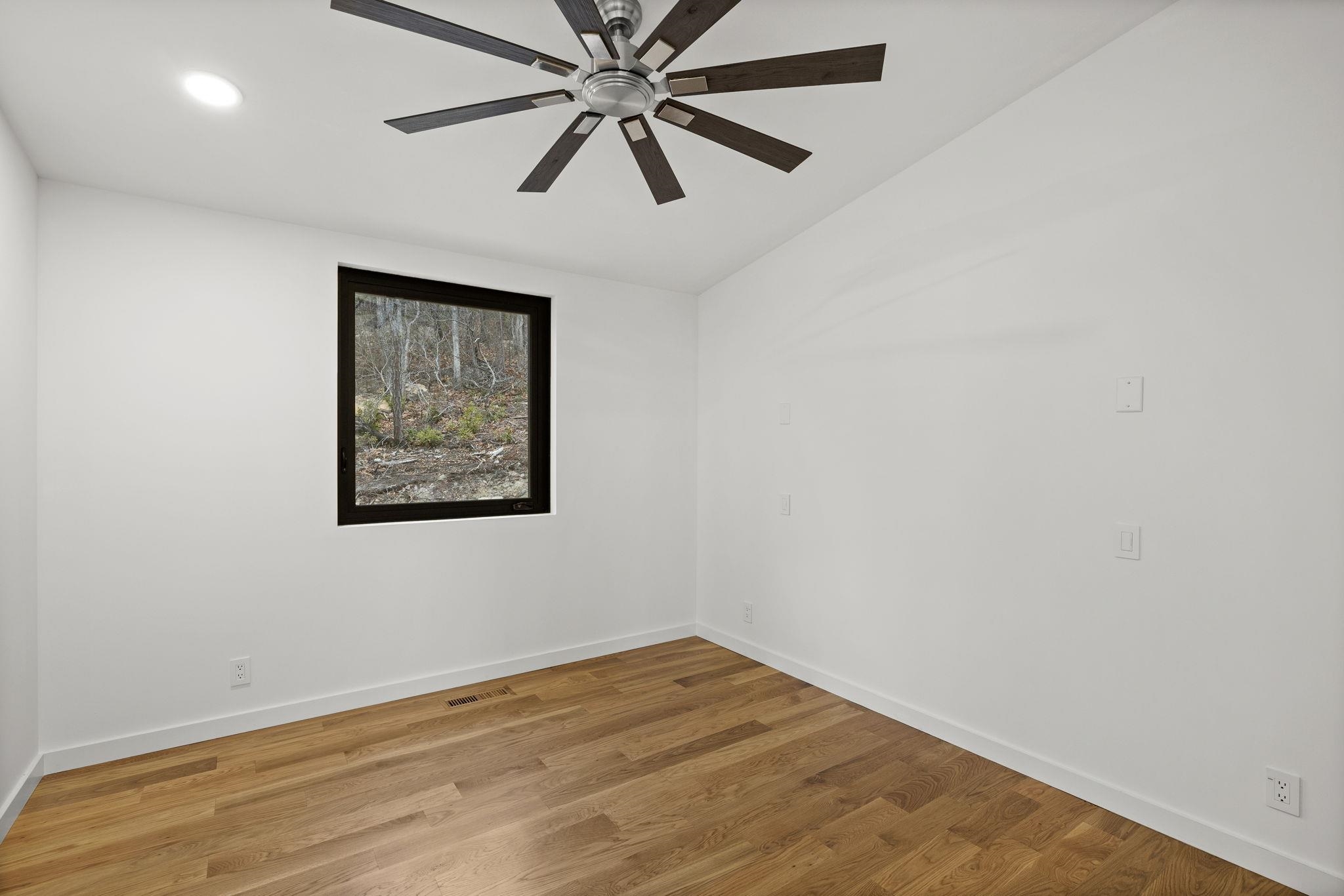 132 HOLLY HILL RD, LURAY, Virginia 22835, 2 Bedrooms Bedrooms, ,2 BathroomsBathrooms,Residential,132 HOLLY HILL RD,672163 MLS # 672163