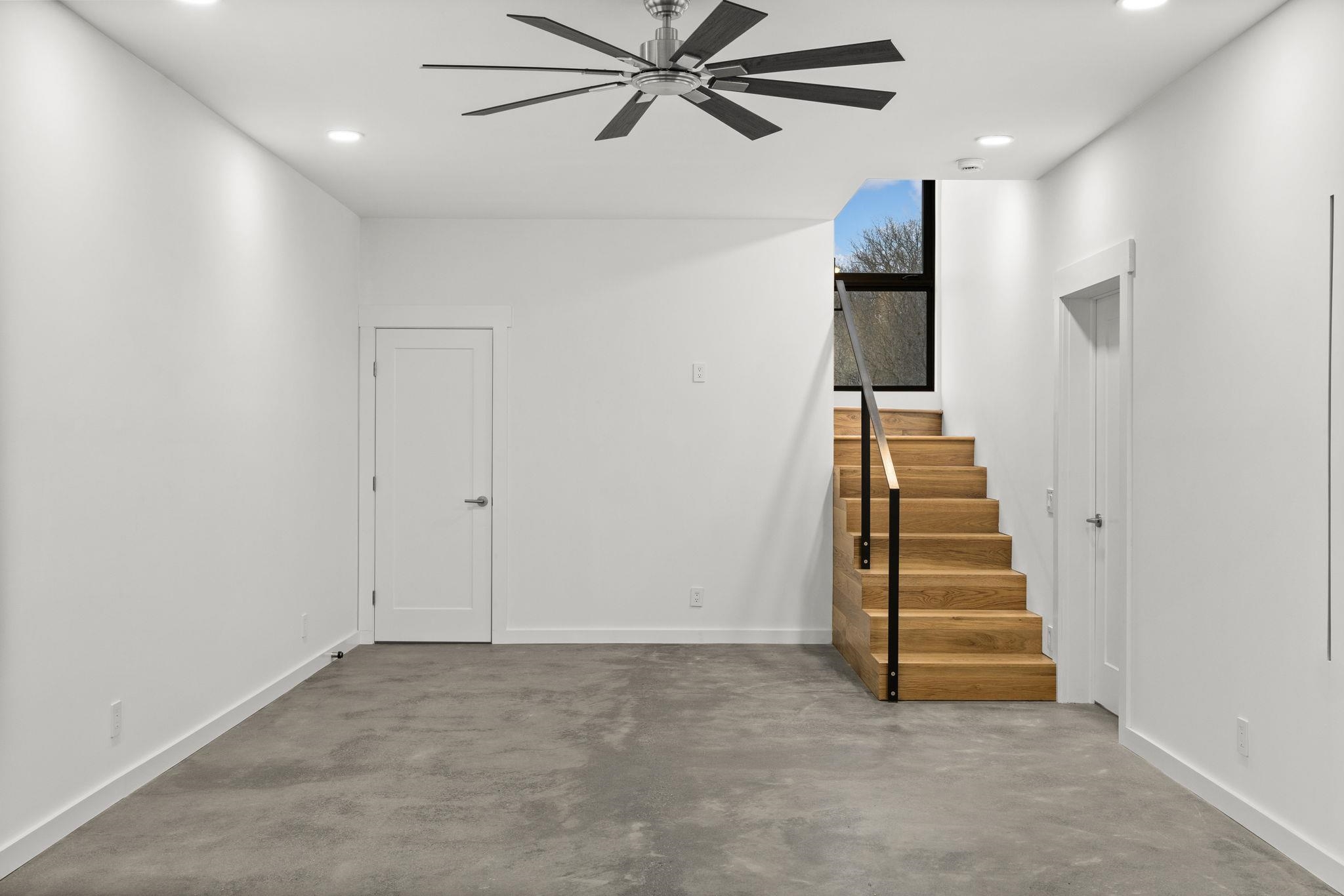 132 HOLLY HILL RD, LURAY, Virginia 22835, 2 Bedrooms Bedrooms, ,2 BathroomsBathrooms,Residential,132 HOLLY HILL RD,672163 MLS # 672163