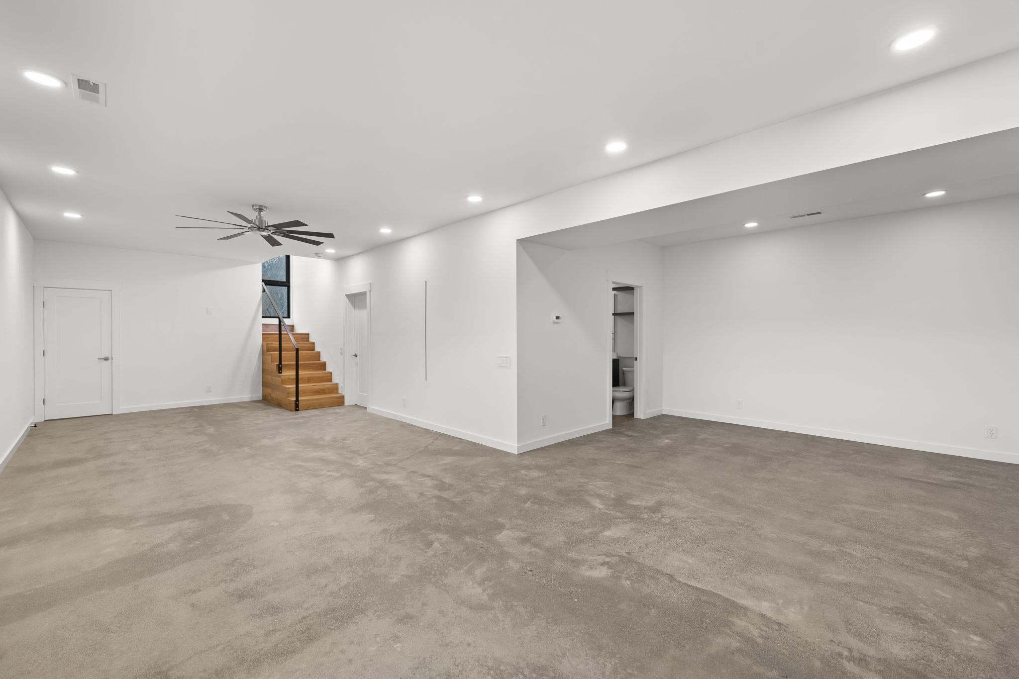 132 HOLLY HILL RD, LURAY, Virginia 22835, 2 Bedrooms Bedrooms, ,2 BathroomsBathrooms,Residential,132 HOLLY HILL RD,672163 MLS # 672163