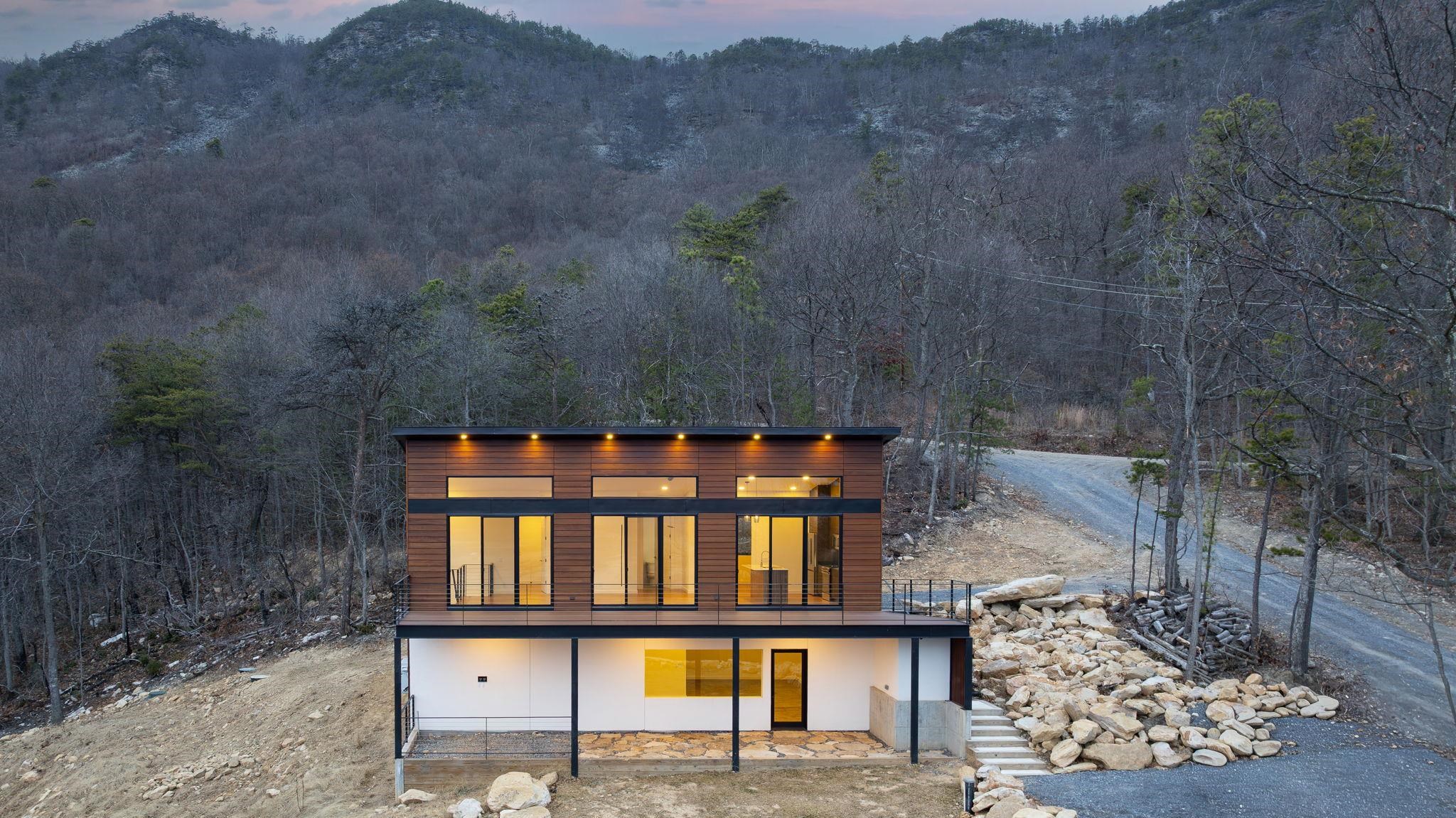 132 HOLLY HILL RD, LURAY, Virginia 22835, 2 Bedrooms Bedrooms, ,2 BathroomsBathrooms,Residential,132 HOLLY HILL RD,672163 MLS # 672163