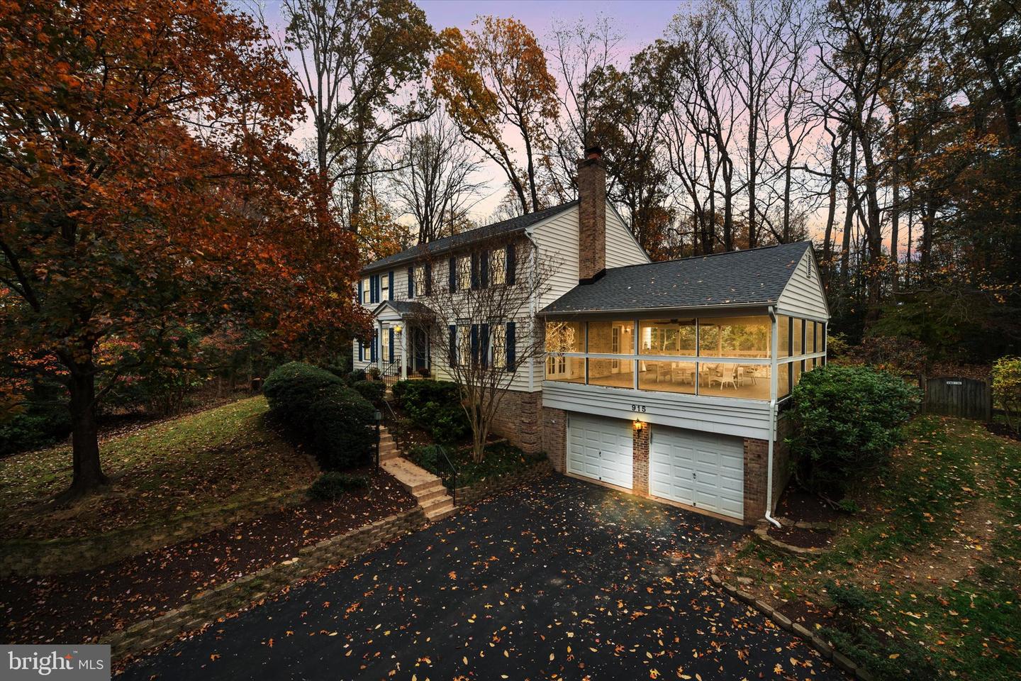 915 WELHAM GREEN RD, GREAT FALLS, Virginia 22066, 4 Bedrooms Bedrooms, ,2 BathroomsBathrooms,Residential,For sale,915 WELHAM GREEN RD,VAFX2278242 MLS # VAFX2278242 915 WELHAM GREEN RD, GREAT FALLS, Virginia 22066, 4 Bedrooms Bedrooms, ,2 BathroomsBathrooms,Residential,For sale,915 WELHAM GREEN RD,VAFX2278242 MLS # VAFX2278242