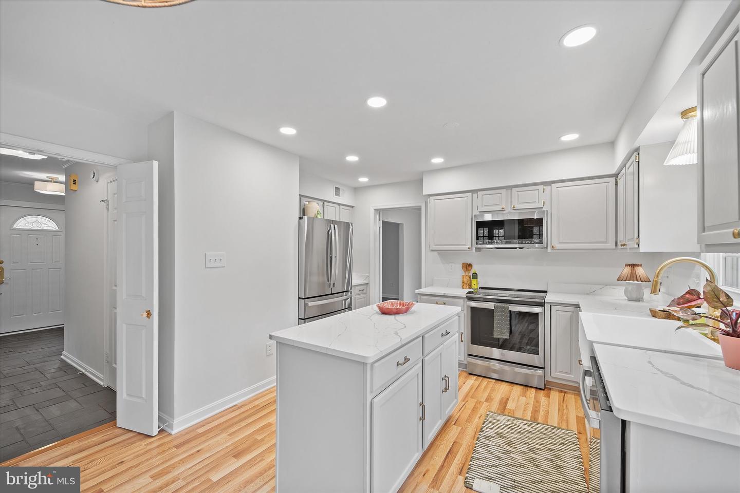 915 WELHAM GREEN RD, GREAT FALLS, Virginia 22066, 4 Bedrooms Bedrooms, ,2 BathroomsBathrooms,Residential,For sale,915 WELHAM GREEN RD,VAFX2278242 MLS # VAFX2278242 915 WELHAM GREEN RD, GREAT FALLS, Virginia 22066, 4 Bedrooms Bedrooms, ,2 BathroomsBathrooms,Residential,For sale,915 WELHAM GREEN RD,VAFX2278242 MLS # VAFX2278242