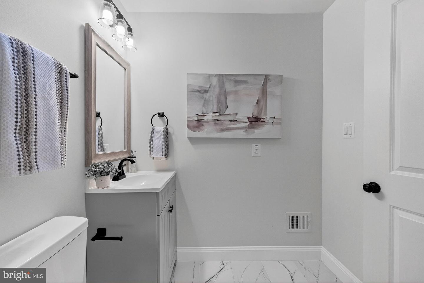 3240 POPE ST SE, WASHINGTON, District Of Columbia 20020, 4 Bedrooms Bedrooms, ,3 BathroomsBathrooms,Residential,For sale,3240 POPE ST SE,DCDC2231924 MLS # DCDC2231924