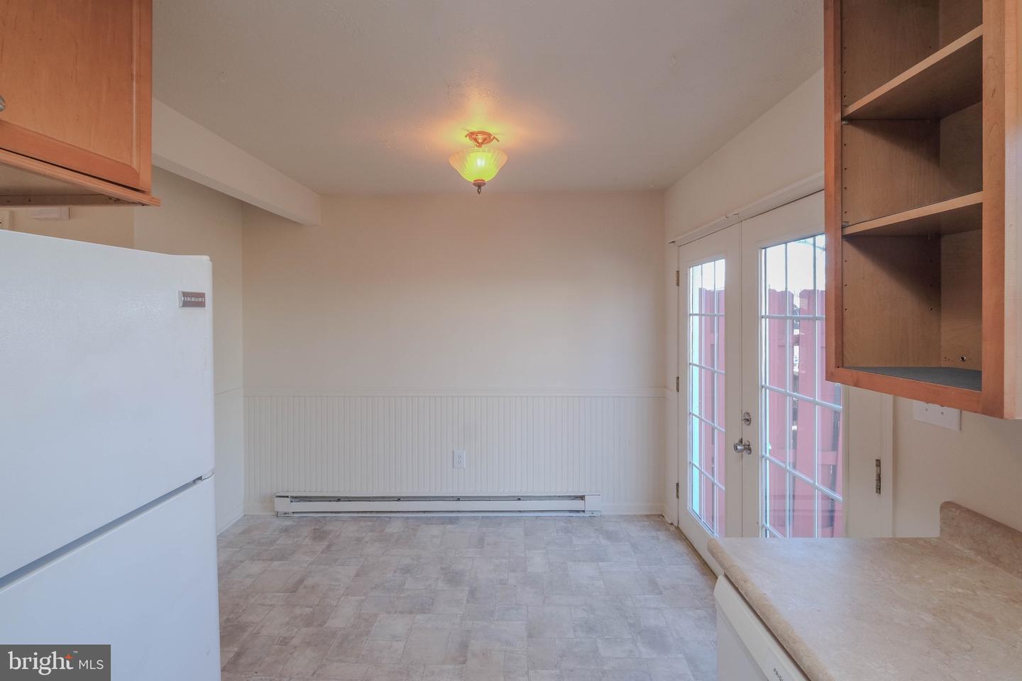 1330 MONROE AVE, FRONT ROYAL, Virginia 22630, 2 Bedrooms Bedrooms, ,1 BathroomBathrooms,Residential,For sale,1330 MONROE AVE,VAWR2012816 MLS # VAWR2012816