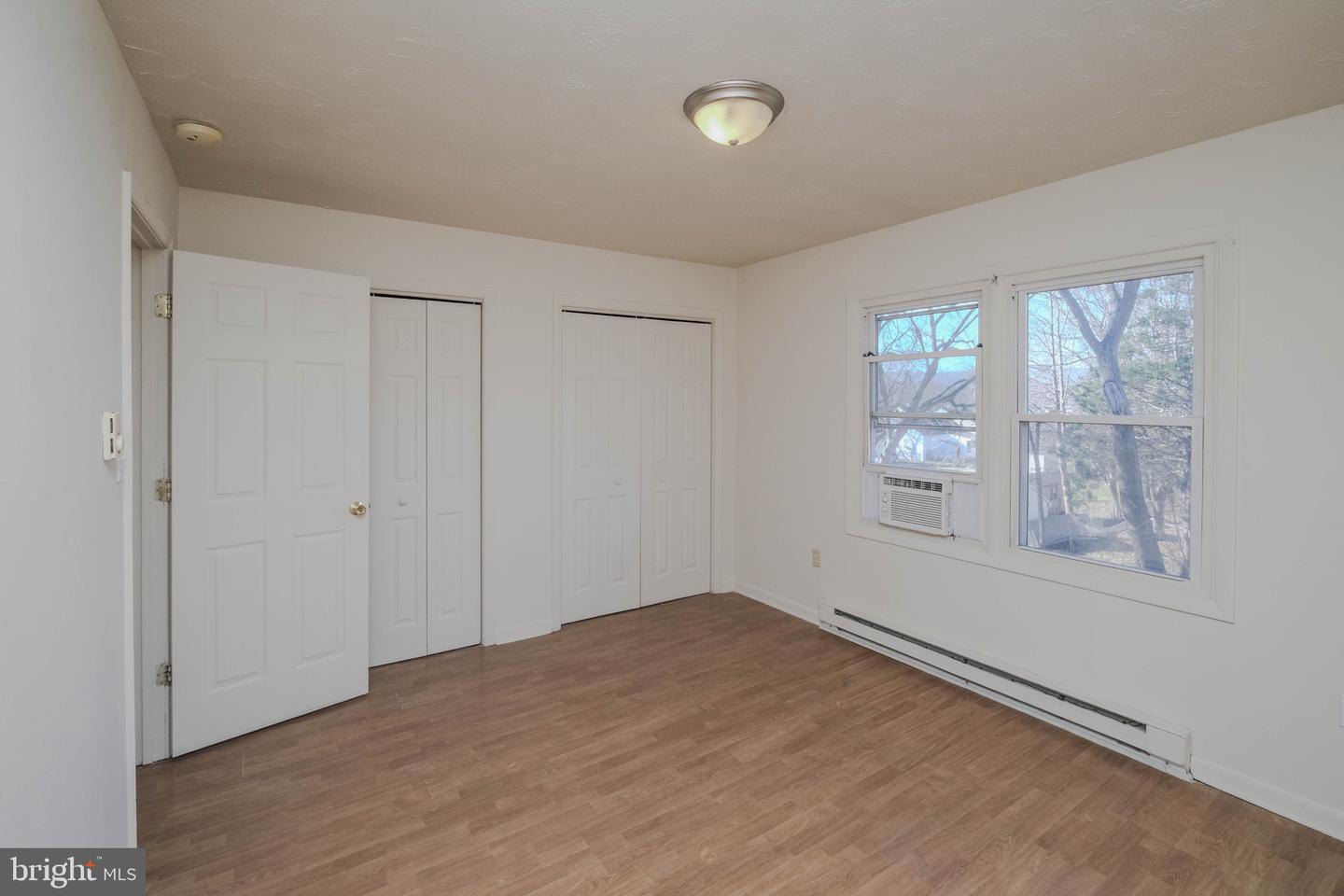 1330 MONROE AVE, FRONT ROYAL, Virginia 22630, 2 Bedrooms Bedrooms, ,1 BathroomBathrooms,Residential,For sale,1330 MONROE AVE,VAWR2012816 MLS # VAWR2012816