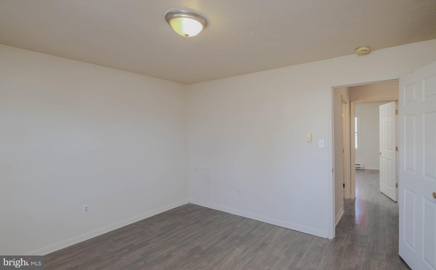 1330 MONROE AVE, FRONT ROYAL, Virginia 22630, 2 Bedrooms Bedrooms, ,1 BathroomBathrooms,Residential,For sale,1330 MONROE AVE,VAWR2012816 MLS # VAWR2012816