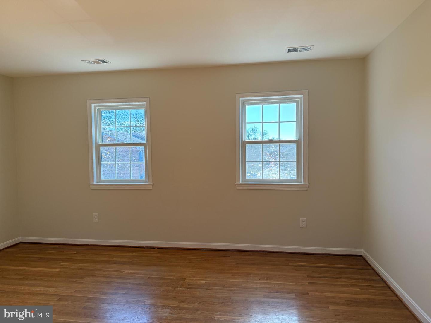4602 LINMAR CT, ALEXANDRIA, Virginia 22312, 4 Bedrooms Bedrooms, 9 Rooms Rooms,2 BathroomsBathrooms,Residential,For sale,4602 LINMAR CT,VAFX2280270 MLS # VAFX2280270