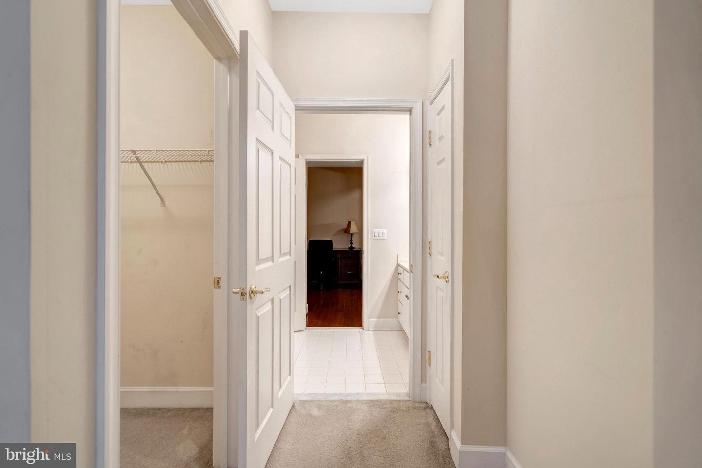 7065 HERITAGE HUNT DR #108, GAINESVILLE, Virginia 20155, 2 Bedrooms Bedrooms, ,2 BathroomsBathrooms,Residential,For sale,7065 HERITAGE HUNT DR #108,VAPW2108662 MLS # VAPW2108662