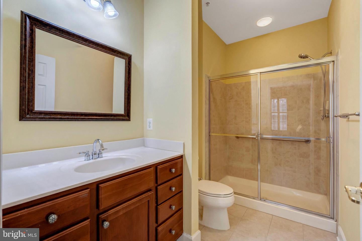 7065 HERITAGE HUNT DR #108, GAINESVILLE, Virginia 20155, 2 Bedrooms Bedrooms, ,2 BathroomsBathrooms,Residential,For sale,7065 HERITAGE HUNT DR #108,VAPW2108662 MLS # VAPW2108662