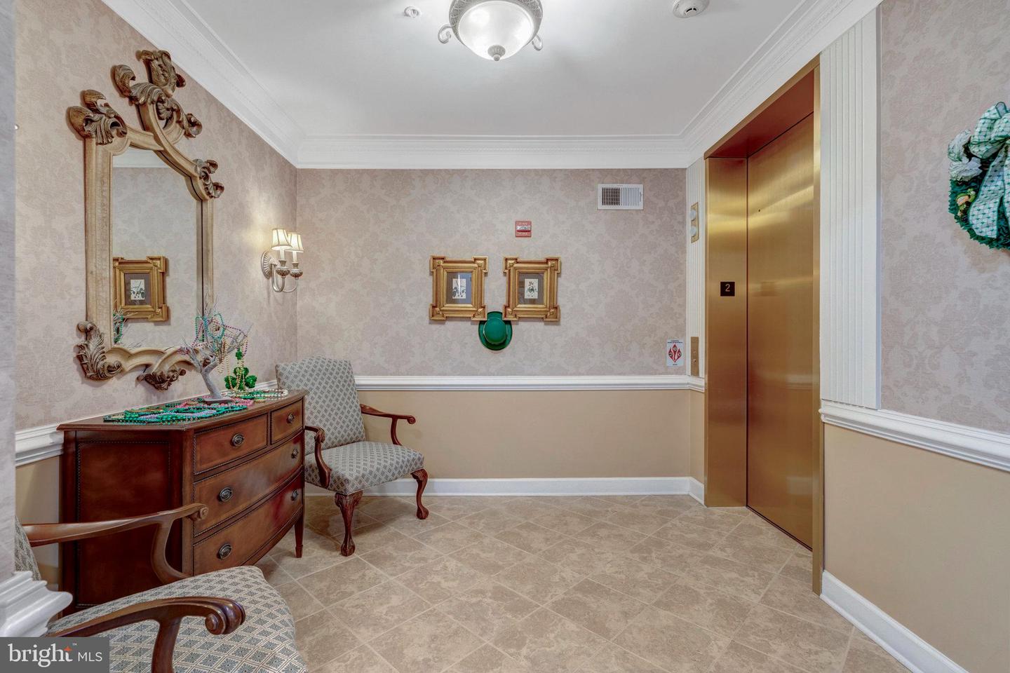 7065 HERITAGE HUNT DR #108, GAINESVILLE, Virginia 20155, 2 Bedrooms Bedrooms, ,2 BathroomsBathrooms,Residential,For sale,7065 HERITAGE HUNT DR #108,VAPW2108662 MLS # VAPW2108662