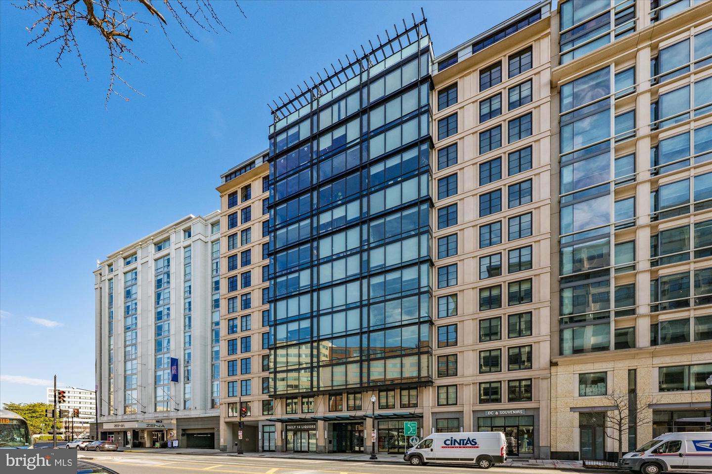 1133 14TH ST NW #404, WASHINGTON, District Of Columbia 20005, 2 Bedrooms Bedrooms, ,1 BathroomBathrooms,Residential,For sale,1133 14TH ST NW #404,DCDC2235512 MLS # DCDC2235512 1133 14TH ST NW #404, WASHINGTON, District Of Columbia 20005, 2 Bedrooms Bedrooms, ,1 BathroomBathrooms,Residential,For sale,1133 14TH ST NW #404,DCDC2235512 MLS # DCDC2235512