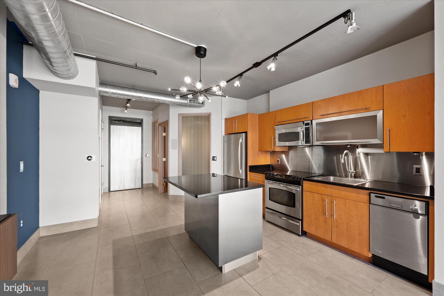 1133 14TH ST NW #404, WASHINGTON, District Of Columbia 20005, 2 Bedrooms Bedrooms, ,1 BathroomBathrooms,Residential,For sale,1133 14TH ST NW #404,DCDC2235512 MLS # DCDC2235512 1133 14TH ST NW #404, WASHINGTON, District Of Columbia 20005, 2 Bedrooms Bedrooms, ,1 BathroomBathrooms,Residential,For sale,1133 14TH ST NW #404,DCDC2235512 MLS # DCDC2235512