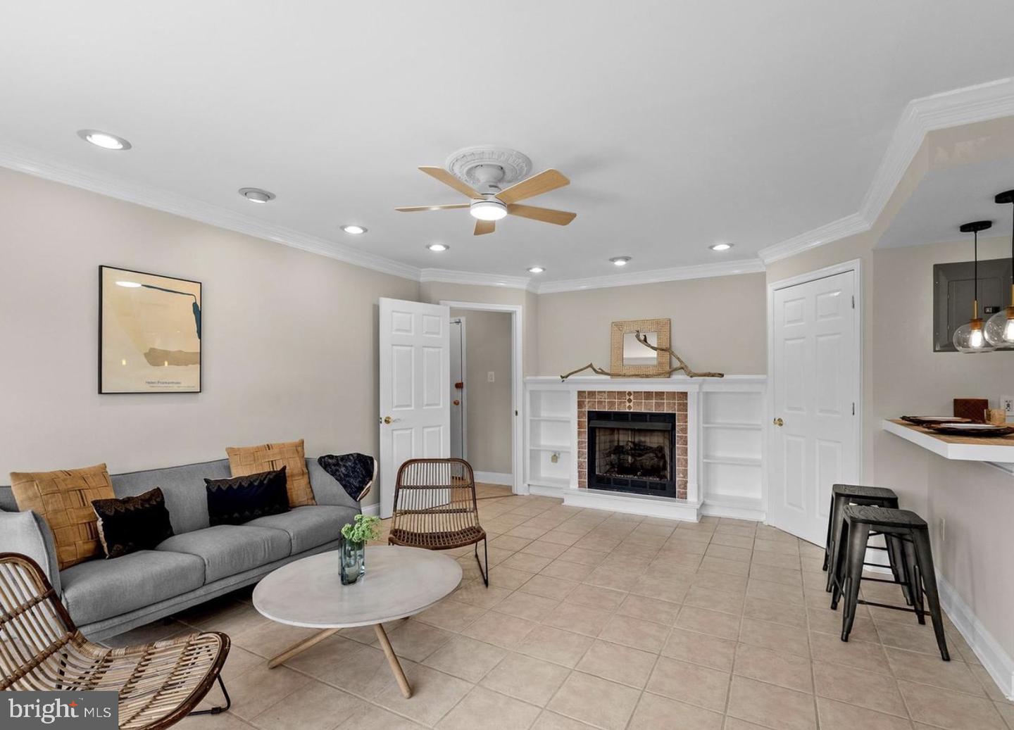 12707 GORDON BLVD #44, WOODBRIDGE, Virginia 22192, 2 Bedrooms Bedrooms, ,1 BathroomBathrooms,Residential,For sale,12707 GORDON BLVD #44,VAPW2109726 MLS # VAPW2109726