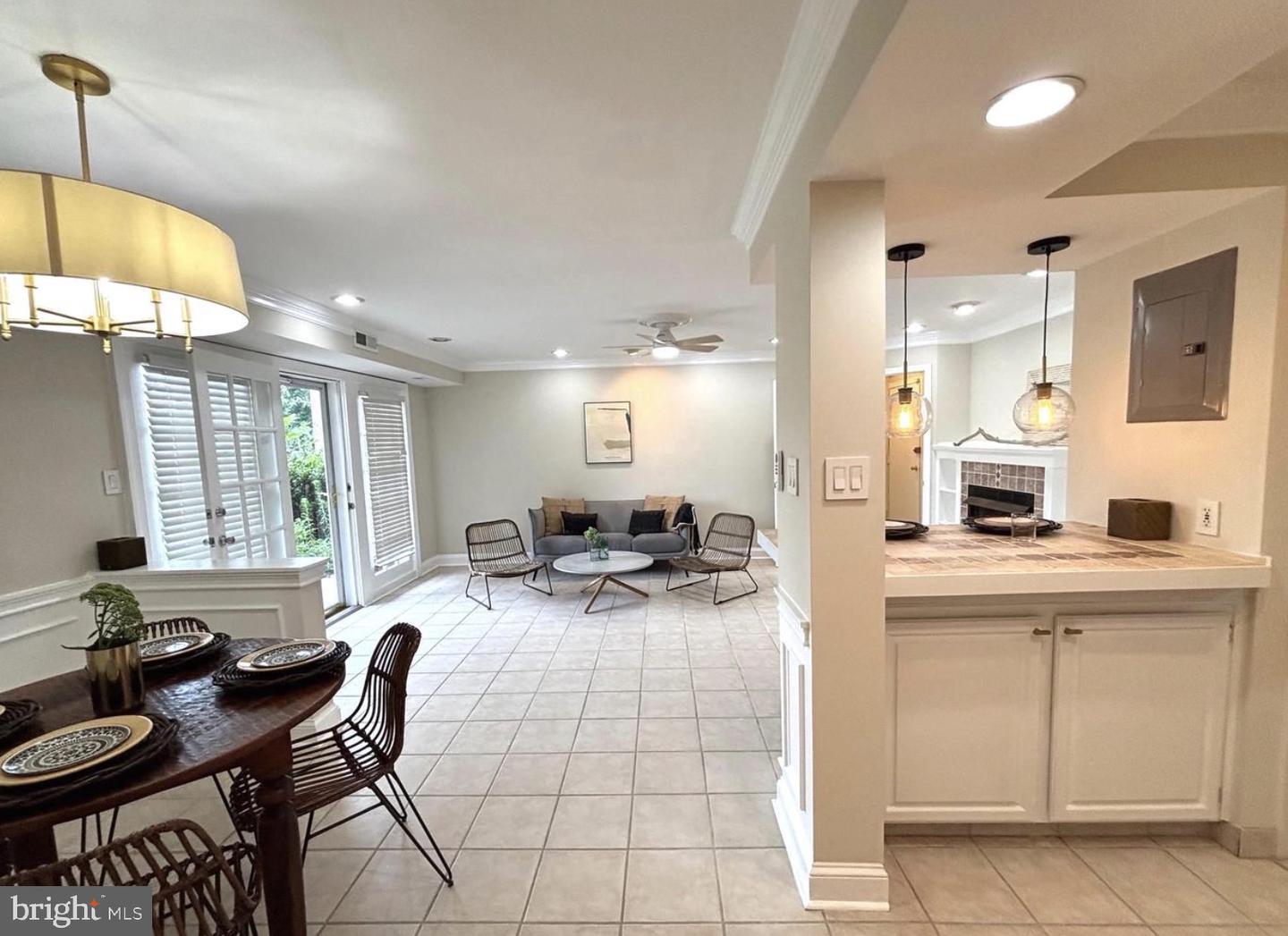 12707 GORDON BLVD #44, WOODBRIDGE, Virginia 22192, 2 Bedrooms Bedrooms, ,1 BathroomBathrooms,Residential,For sale,12707 GORDON BLVD #44,VAPW2109726 MLS # VAPW2109726