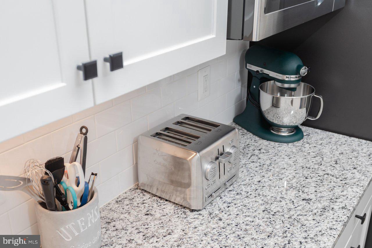 2754 RIDGE HAVEN DR, ROCKINGHAM, Virginia 22801, 4 Bedrooms Bedrooms, ,2 BathroomsBathrooms,Residential,For sale,2754 RIDGE HAVEN DR,VARO2002772 MLS # VARO2002772