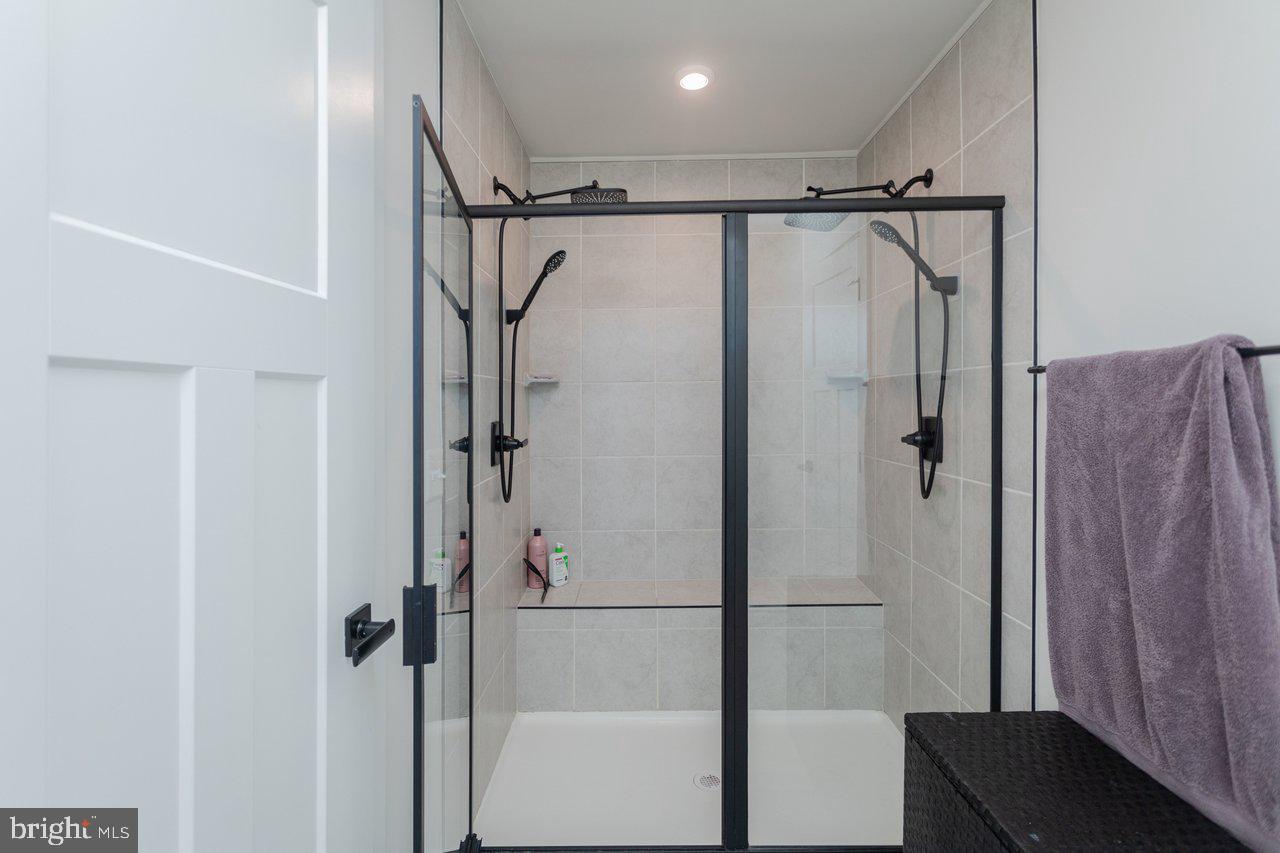 2754 RIDGE HAVEN DR, ROCKINGHAM, Virginia 22801, 4 Bedrooms Bedrooms, ,2 BathroomsBathrooms,Residential,For sale,2754 RIDGE HAVEN DR,VARO2002772 MLS # VARO2002772