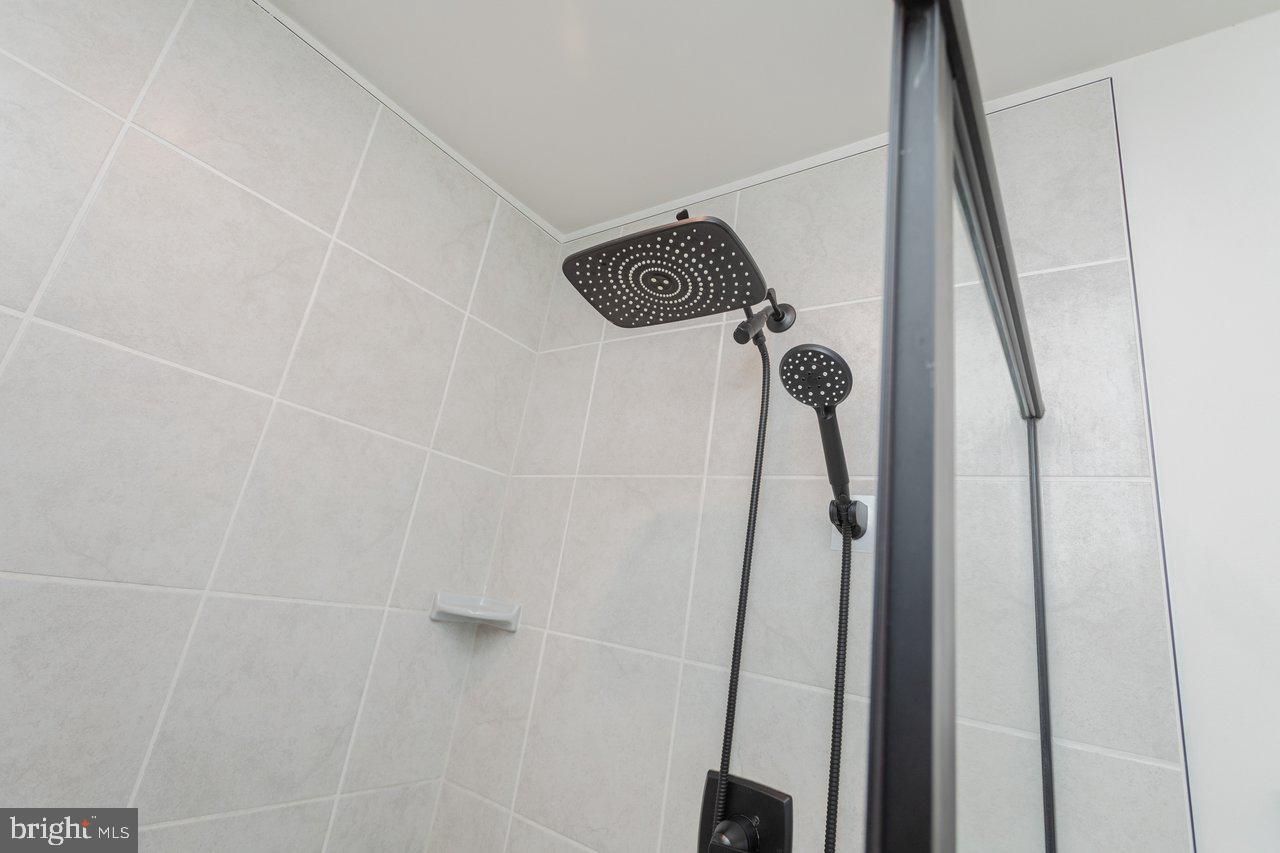 2754 RIDGE HAVEN DR, ROCKINGHAM, Virginia 22801, 4 Bedrooms Bedrooms, ,2 BathroomsBathrooms,Residential,For sale,2754 RIDGE HAVEN DR,VARO2002772 MLS # VARO2002772