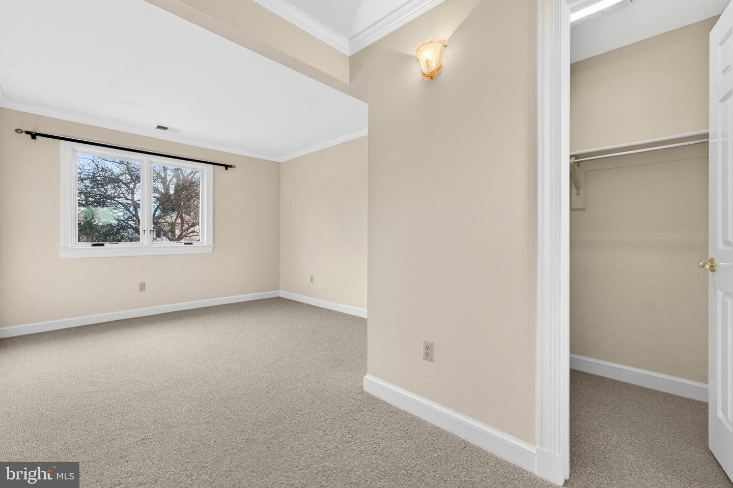 212 E MARSHALL ST, MIDDLEBURG, Virginia 20117, 3 Bedrooms Bedrooms, ,3 BathroomsBathrooms,Residential,For sale,212 E MARSHALL ST,VALO2113240 MLS # VALO2113240