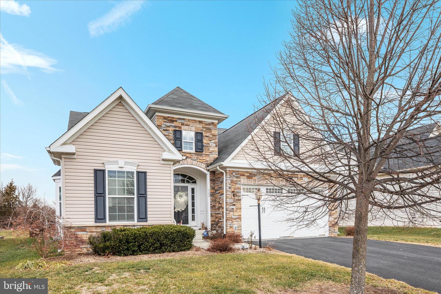 122 BUCCANEER CT, STEPHENSON, Virginia 22656, 3 Bedrooms Bedrooms, 15 Rooms Rooms,2 BathroomsBathrooms,Residential,For sale,122 BUCCANEER CT,VAFV2038664 MLS # VAFV2038664