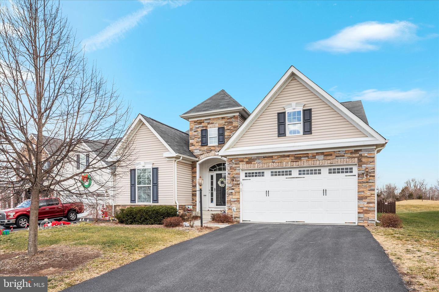 122 BUCCANEER CT, STEPHENSON, Virginia 22656, 3 Bedrooms Bedrooms, 15 Rooms Rooms,2 BathroomsBathrooms,Residential,For sale,122 BUCCANEER CT,VAFV2038664 MLS # VAFV2038664