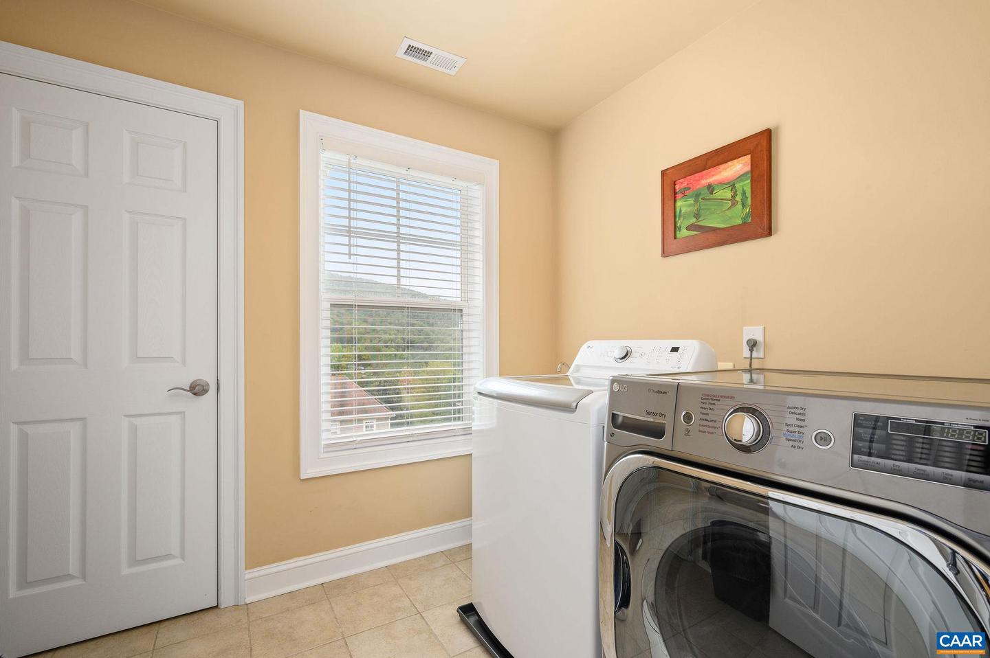 1124 ARDEN DR, CHARLOTTESVILLE, Virginia 22902, 4 Bedrooms Bedrooms, ,4 BathroomsBathrooms,Residential,For sale,1124 ARDEN DR,672152 MLS # 672152 1124 ARDEN DR, CHARLOTTESVILLE, Virginia 22902, 4 Bedrooms Bedrooms, ,4 BathroomsBathrooms,Residential,For sale,1124 ARDEN DR,672152 MLS # 672152