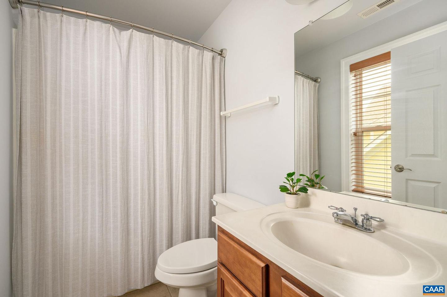 1124 ARDEN DR, CHARLOTTESVILLE, Virginia 22902, 4 Bedrooms Bedrooms, ,4 BathroomsBathrooms,Residential,For sale,1124 ARDEN DR,672152 MLS # 672152 1124 ARDEN DR, CHARLOTTESVILLE, Virginia 22902, 4 Bedrooms Bedrooms, ,4 BathroomsBathrooms,Residential,For sale,1124 ARDEN DR,672152 MLS # 672152