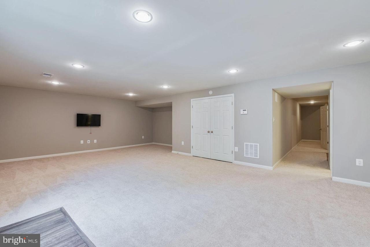 20471 ROLLING WATER TER, ASHBURN, Virginia 20147, 4 Bedrooms Bedrooms, ,2 BathroomsBathrooms,Residential,For sale,20471 ROLLING WATER TER,VALO2113266 MLS # VALO2113266 20471 ROLLING WATER TER, ASHBURN, Virginia 20147, 4 Bedrooms Bedrooms, ,2 BathroomsBathrooms,Residential,For sale,20471 ROLLING WATER TER,VALO2113266 MLS # VALO2113266