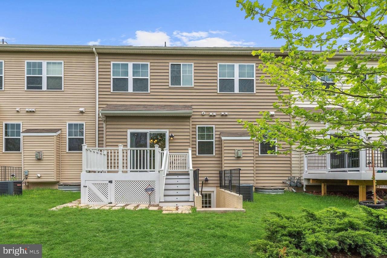 20471 ROLLING WATER TER, ASHBURN, Virginia 20147, 4 Bedrooms Bedrooms, ,2 BathroomsBathrooms,Residential,For sale,20471 ROLLING WATER TER,VALO2113266 MLS # VALO2113266 20471 ROLLING WATER TER, ASHBURN, Virginia 20147, 4 Bedrooms Bedrooms, ,2 BathroomsBathrooms,Residential,For sale,20471 ROLLING WATER TER,VALO2113266 MLS # VALO2113266