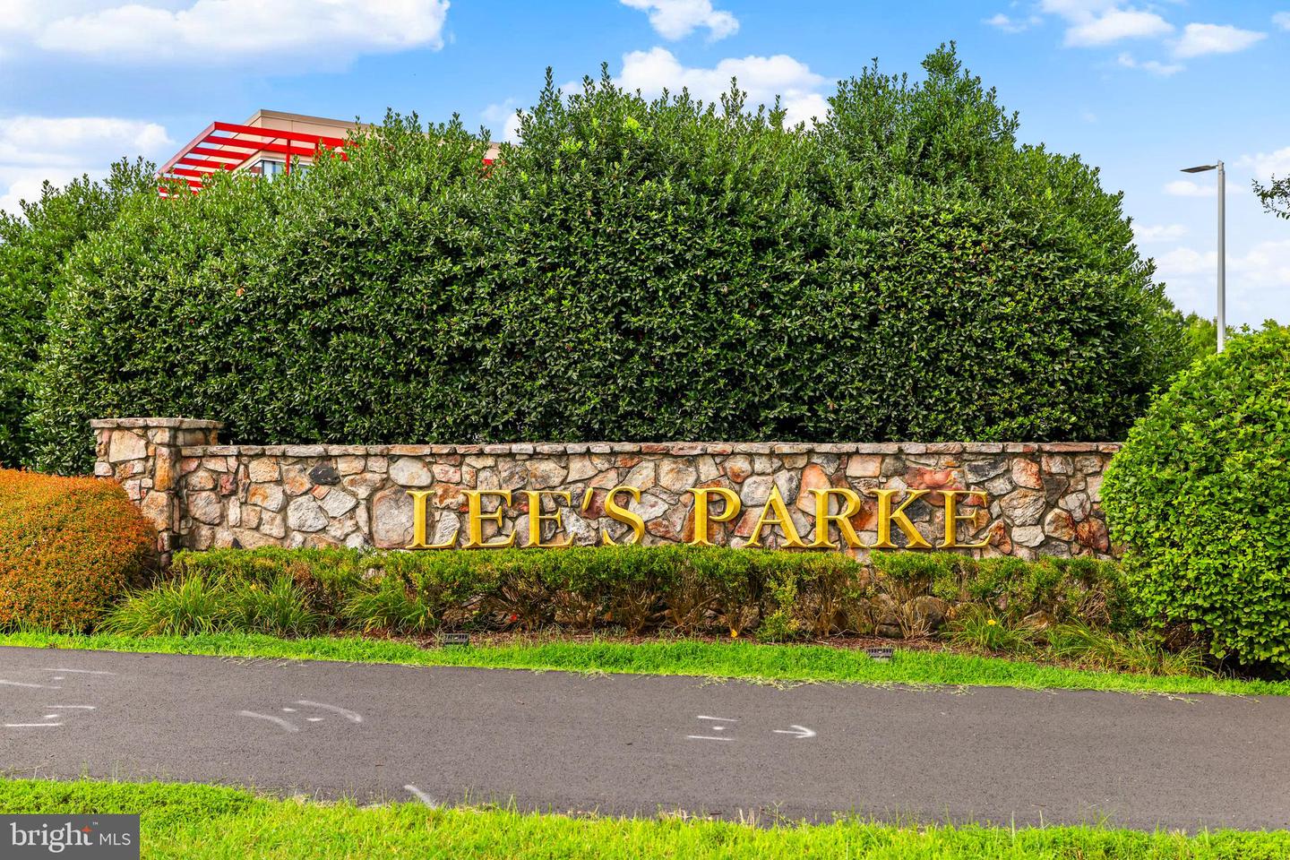 5018 BIRCH LEAF CIR, FREDERICKSBURG, Virginia 22407, 6 Bedrooms Bedrooms, ,4 BathroomsBathrooms,Residential,For sale,5018 BIRCH LEAF CIR,VASP2038394 MLS # VASP2038394