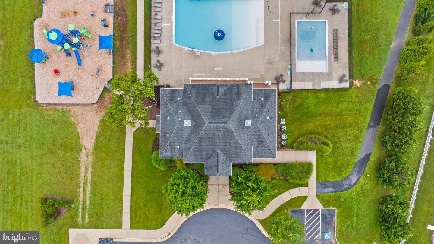 5018 BIRCH LEAF CIR, FREDERICKSBURG, Virginia 22407, 6 Bedrooms Bedrooms, ,4 BathroomsBathrooms,Residential,For sale,5018 BIRCH LEAF CIR,VASP2038394 MLS # VASP2038394