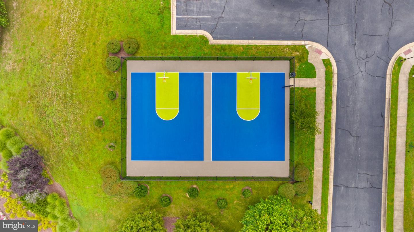 5018 BIRCH LEAF CIR, FREDERICKSBURG, Virginia 22407, 6 Bedrooms Bedrooms, ,4 BathroomsBathrooms,Residential,For sale,5018 BIRCH LEAF CIR,VASP2038394 MLS # VASP2038394