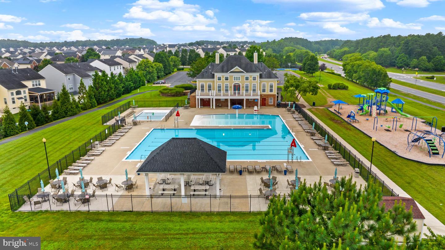 5018 BIRCH LEAF CIR, FREDERICKSBURG, Virginia 22407, 6 Bedrooms Bedrooms, ,4 BathroomsBathrooms,Residential,For sale,5018 BIRCH LEAF CIR,VASP2038394 MLS # VASP2038394