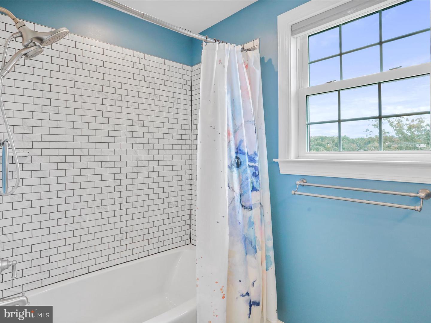 43 LITTLE SORREL DR, MIDDLETOWN, Virginia 22645, 6 Bedrooms Bedrooms, ,4 BathroomsBathrooms,Residential,For sale,43 LITTLE SORREL DR,VAWR2013026 MLS # VAWR2013026