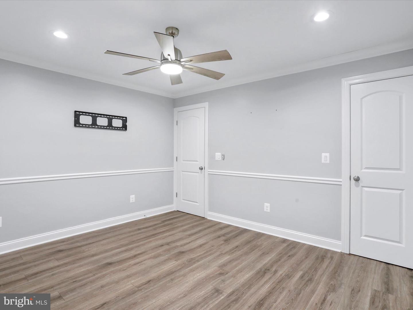 43 LITTLE SORREL DR, MIDDLETOWN, Virginia 22645, 6 Bedrooms Bedrooms, ,4 BathroomsBathrooms,Residential,For sale,43 LITTLE SORREL DR,VAWR2013026 MLS # VAWR2013026