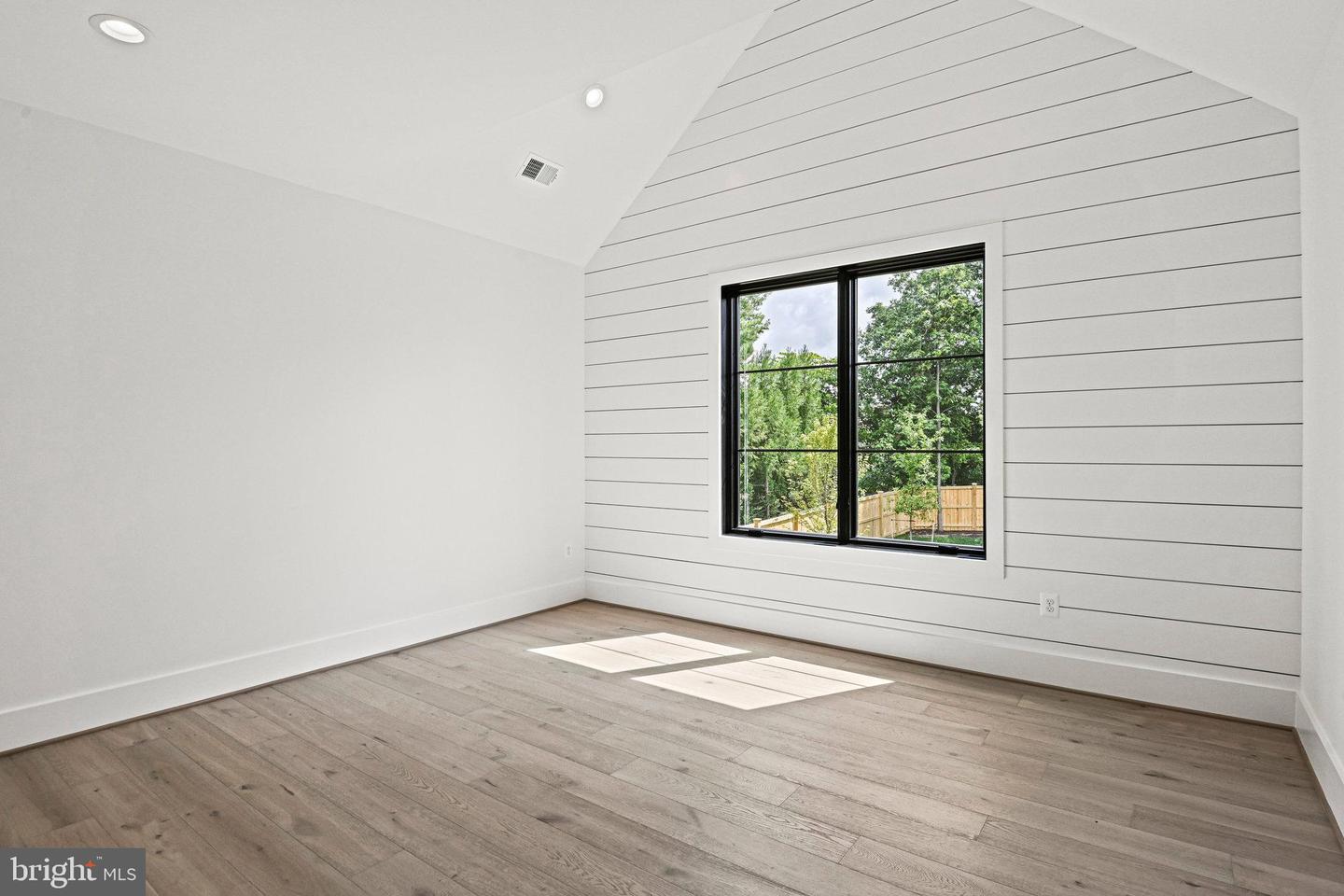 1109 INGLESIDE AVE, MCLEAN, Virginia 22101, 7 Bedrooms Bedrooms, ,7 BathroomsBathrooms,Residential,For sale,1109 INGLESIDE AVE,VAFX2283916 MLS # VAFX2283916 1109 INGLESIDE AVE, MCLEAN, Virginia 22101, 7 Bedrooms Bedrooms, ,7 BathroomsBathrooms,Residential,For sale,1109 INGLESIDE AVE,VAFX2283916 MLS # VAFX2283916