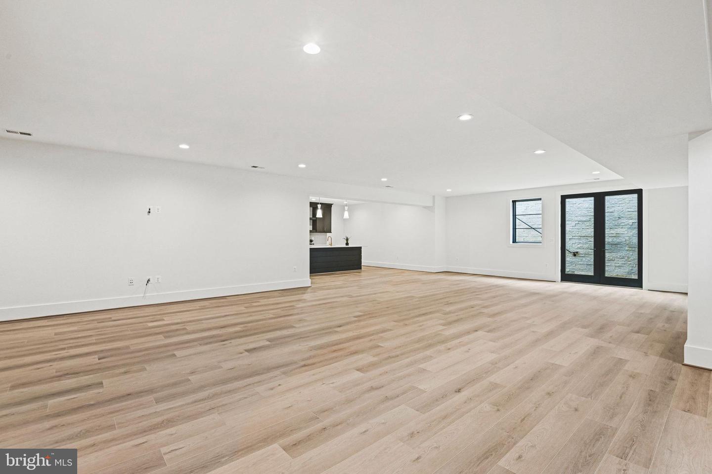 1109 INGLESIDE AVE, MCLEAN, Virginia 22101, 7 Bedrooms Bedrooms, ,7 BathroomsBathrooms,Residential,For sale,1109 INGLESIDE AVE,VAFX2283916 MLS # VAFX2283916 1109 INGLESIDE AVE, MCLEAN, Virginia 22101, 7 Bedrooms Bedrooms, ,7 BathroomsBathrooms,Residential,For sale,1109 INGLESIDE AVE,VAFX2283916 MLS # VAFX2283916