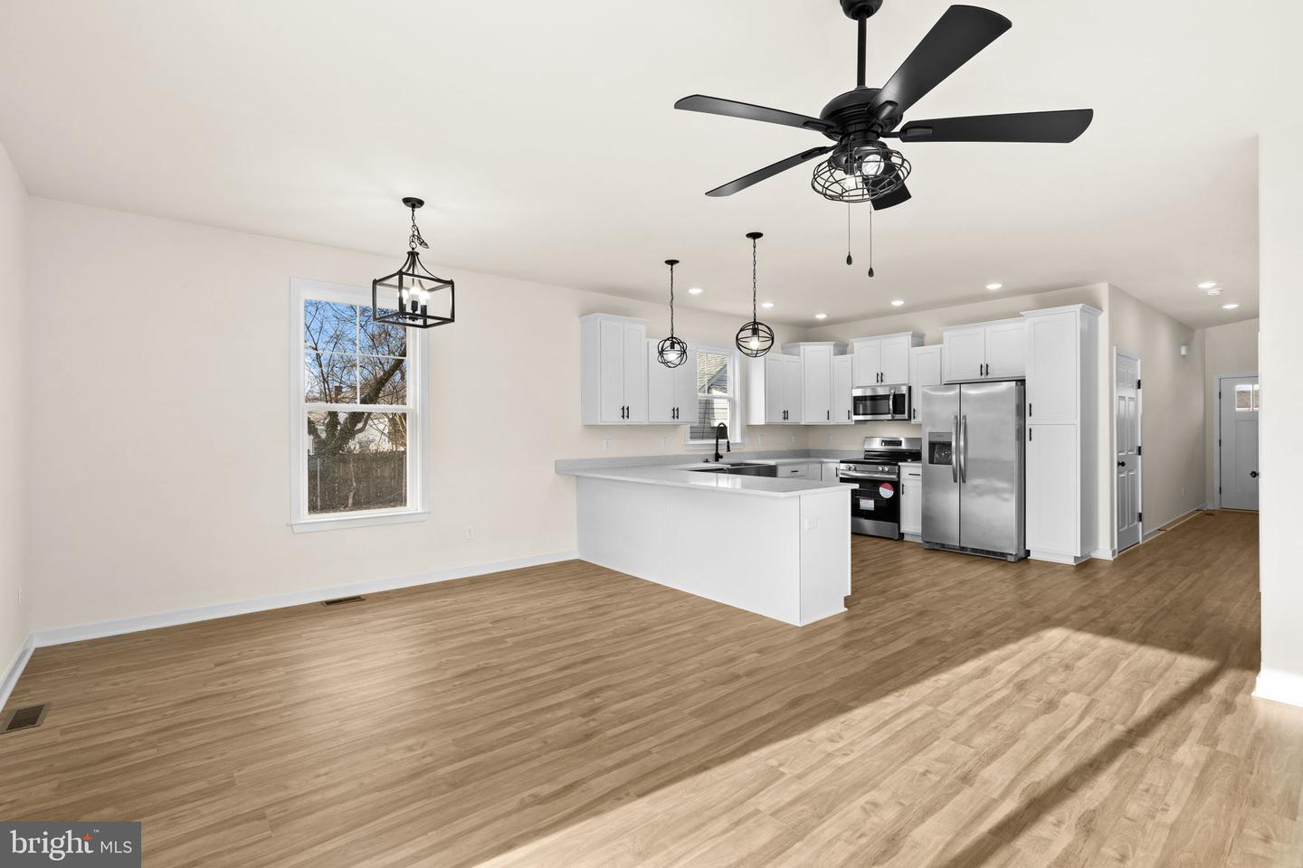 165 BEND FARM RD, FREDERICKSBURG, Virginia 22408, 3 Bedrooms Bedrooms, ,2 BathroomsBathrooms,Residential,For sale,165 BEND FARM RD,VASP2038398 MLS # VASP2038398